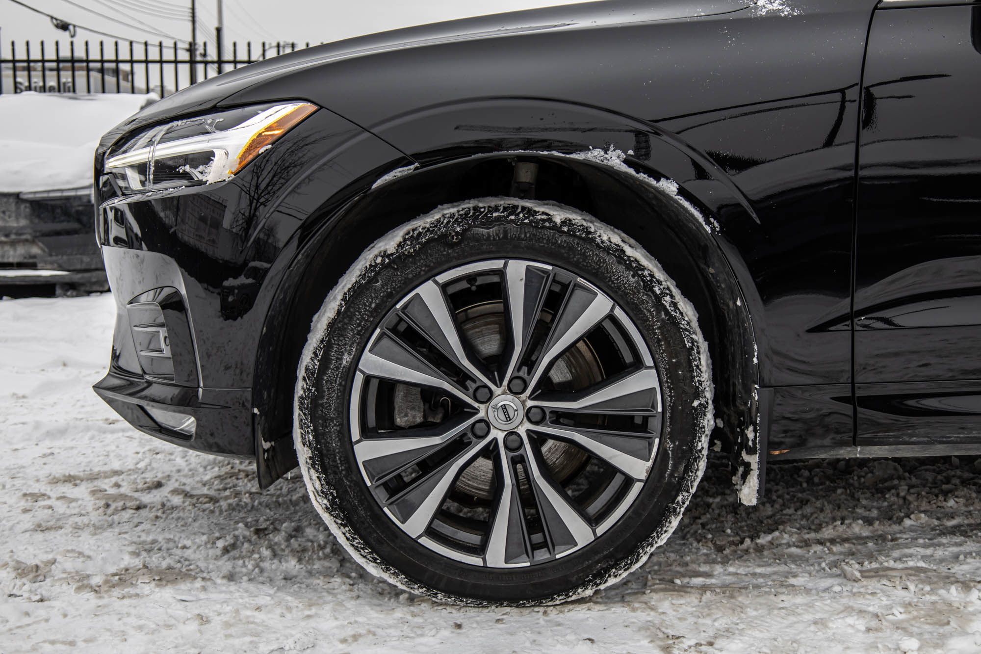 2021 Volvo XC60 in Pointe-Claire, Quebec