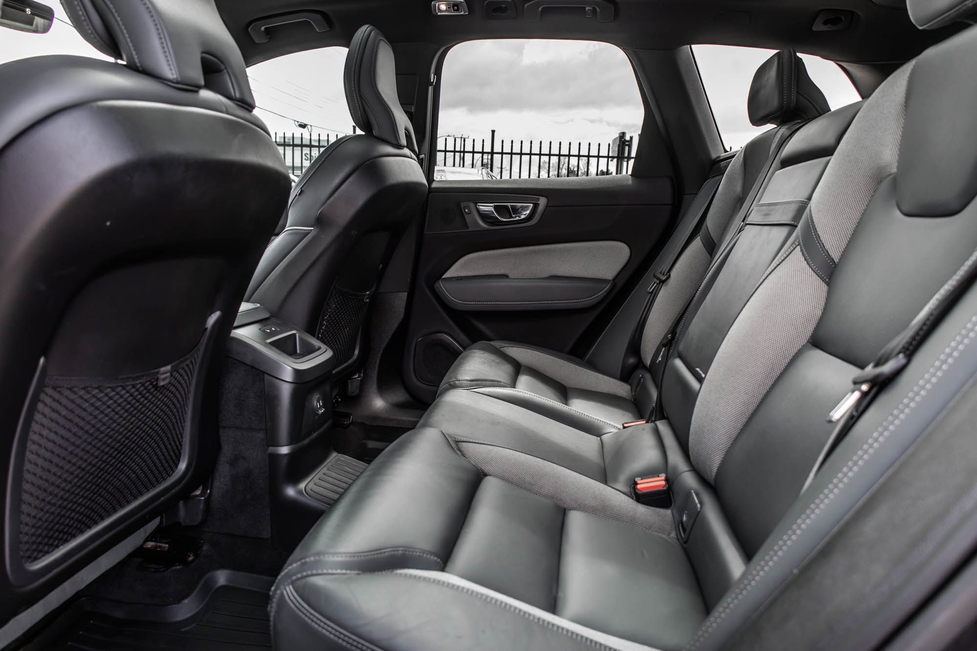 2021 Volvo XC60 in Pointe-Claire, Quebec