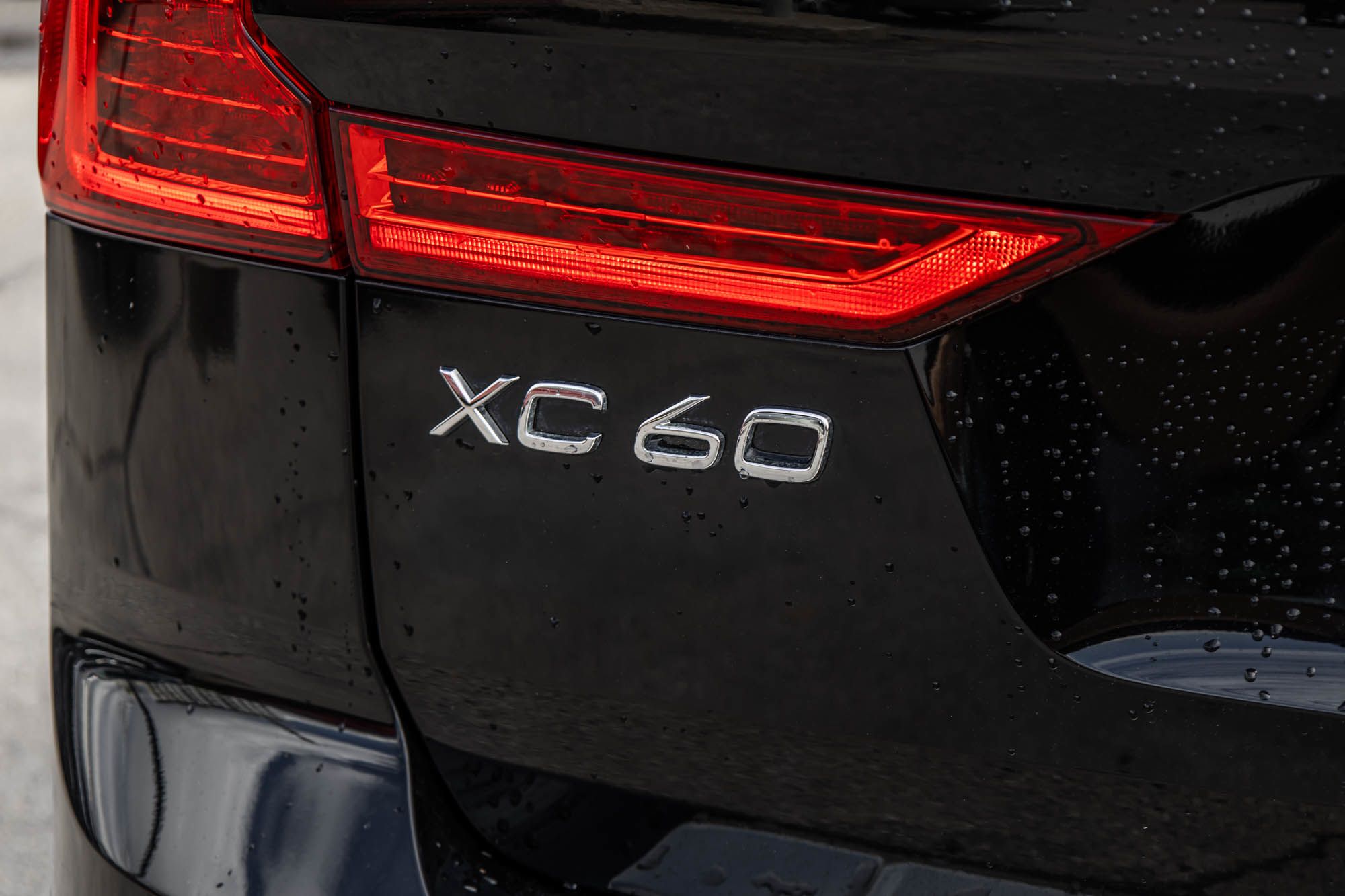 2021 Volvo XC60 in Pointe-Claire, Quebec
