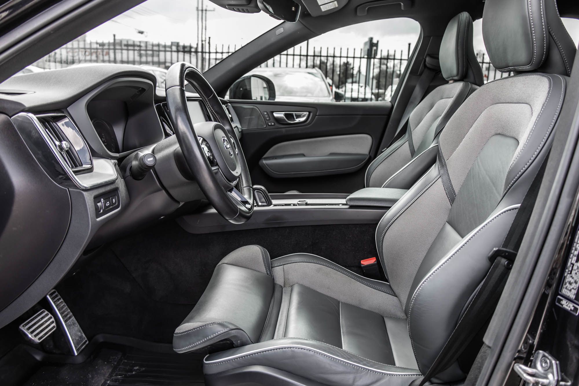 2021 Volvo XC60 in Pointe-Claire, Quebec