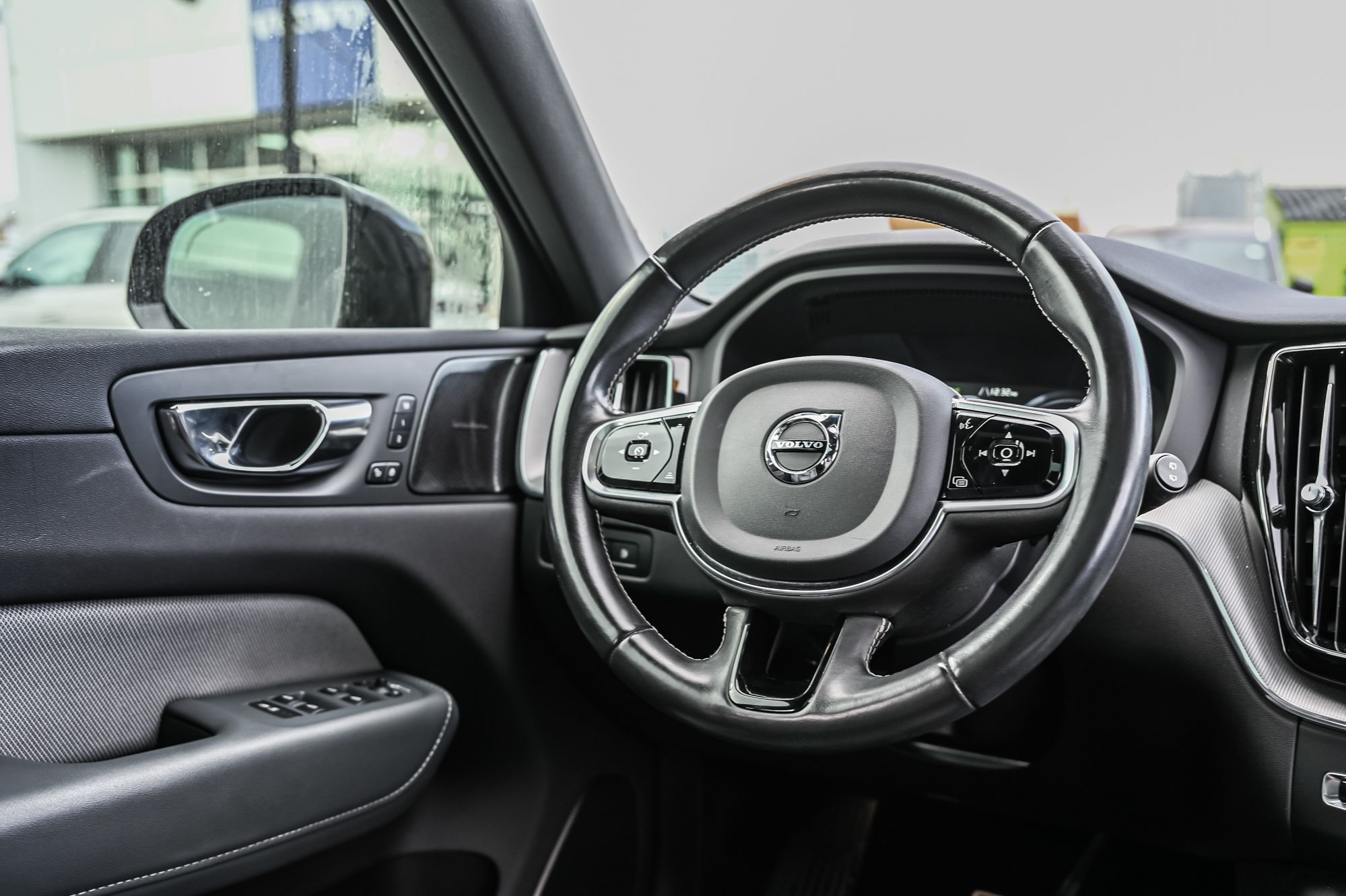 Volvo XC60  2021 à Pointe-Claire, Québec