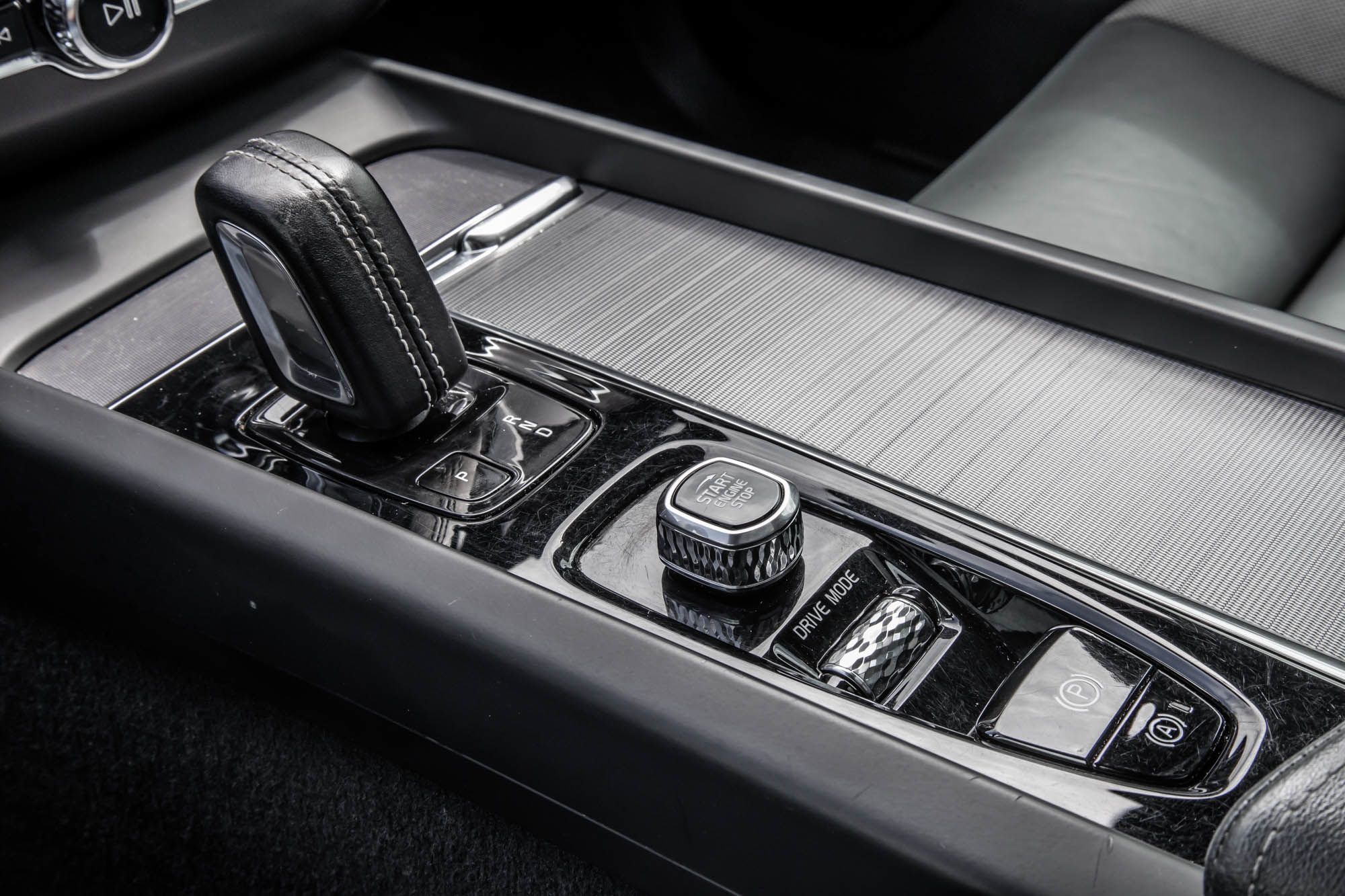 2021 Volvo XC60 in Pointe-Claire, Quebec