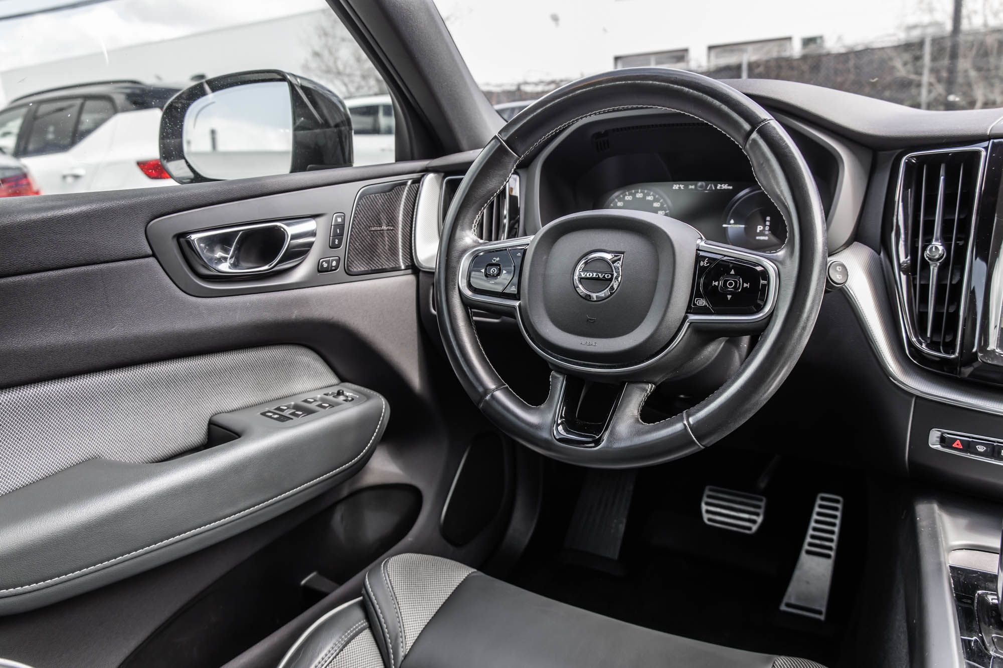 2021 Volvo XC60 in Pointe-Claire, Quebec