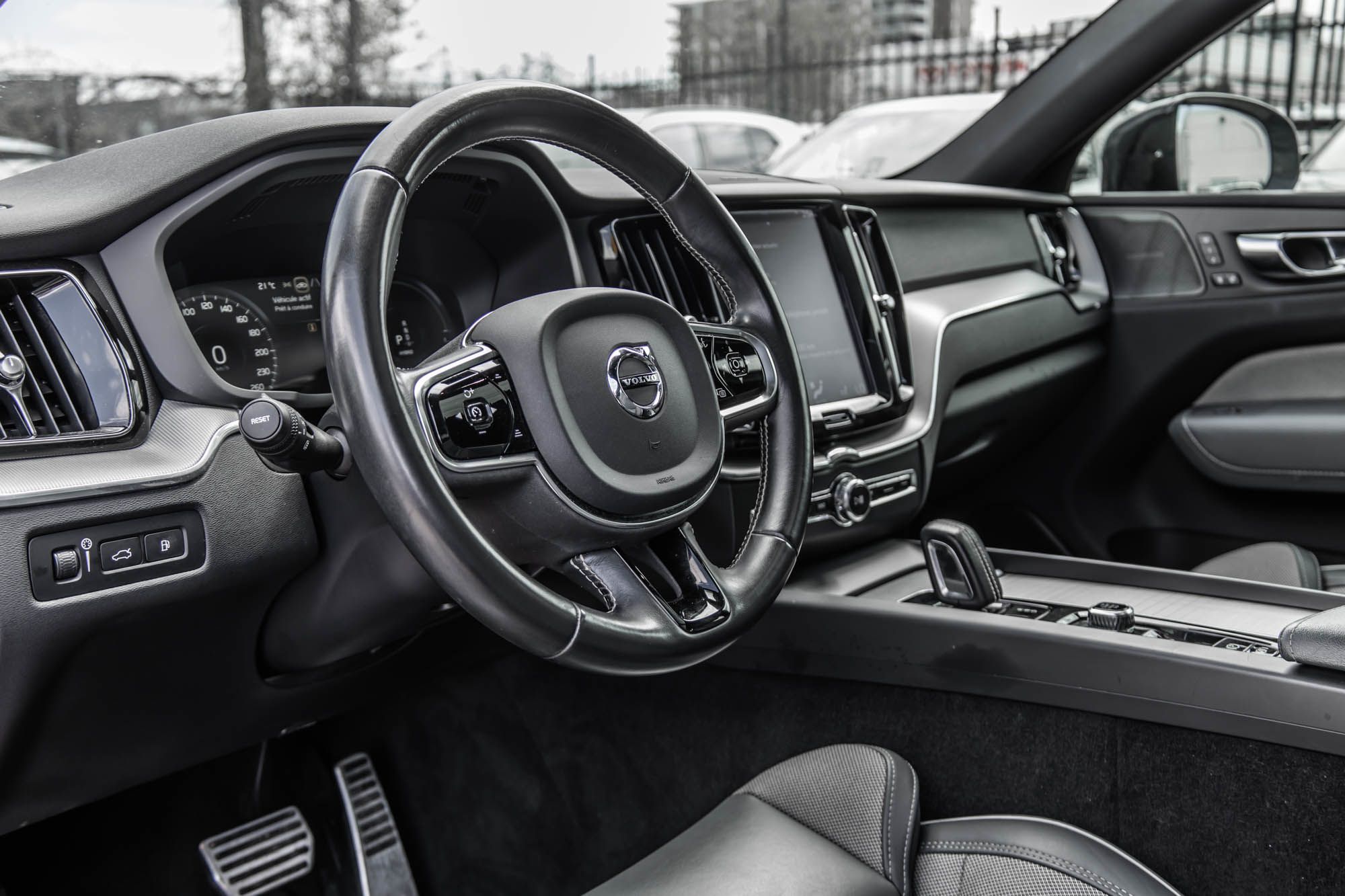 2021 Volvo XC60 in Pointe-Claire, Quebec