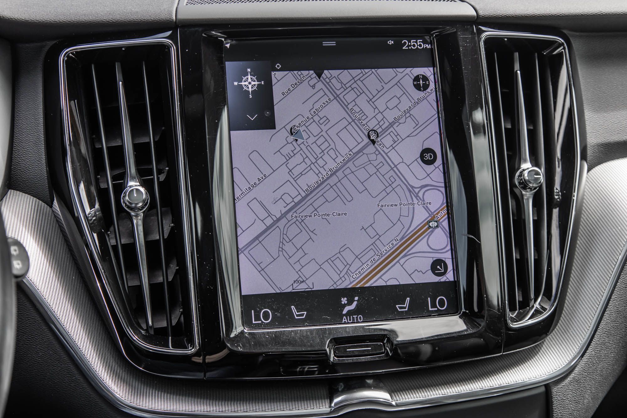 2021 Volvo XC60 in Pointe-Claire, Quebec