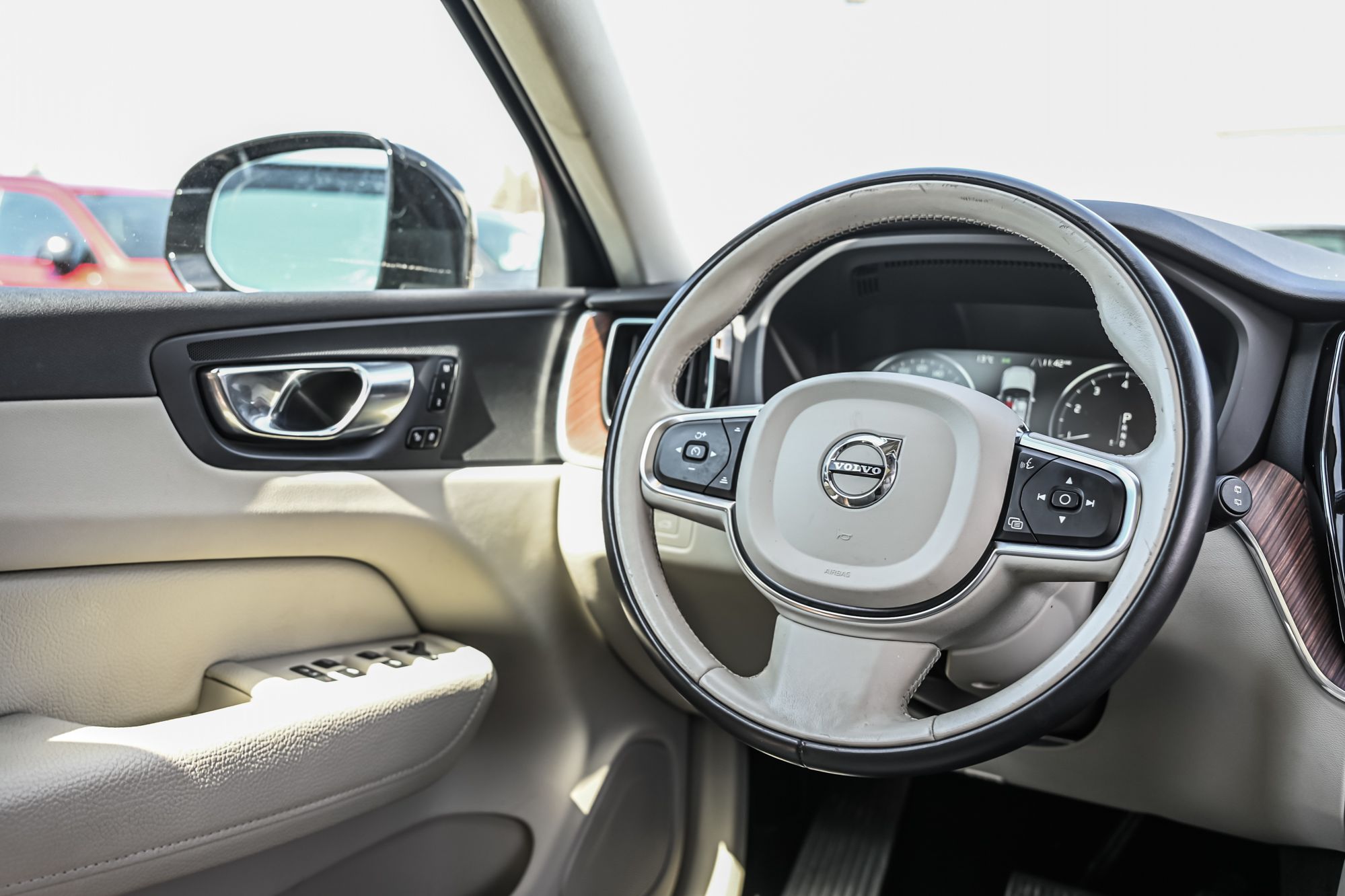 Volvo XC60  2021 à Pointe-Claire, Québec
