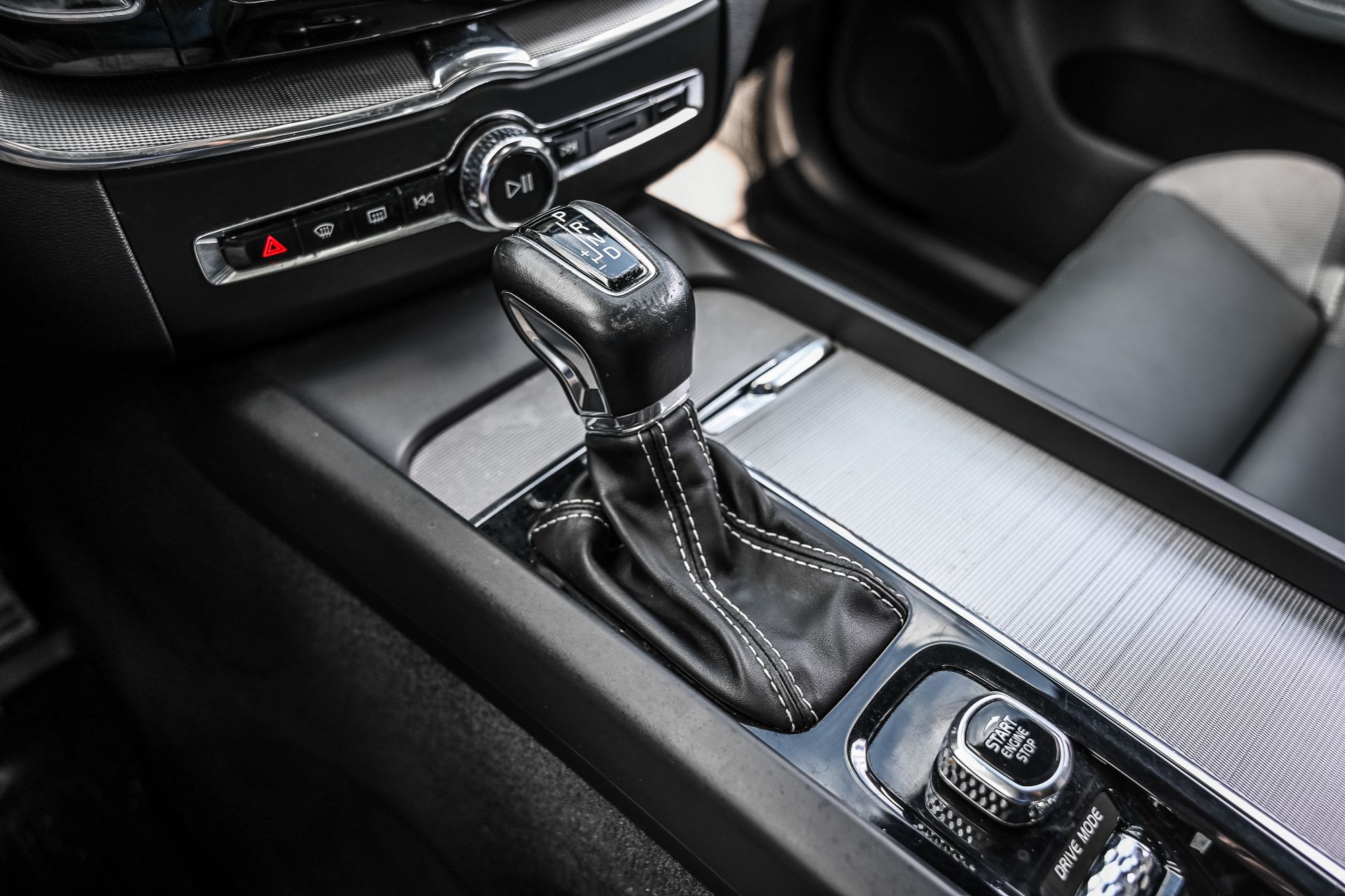 2021 Volvo XC60 in Pointe-Claire, Quebec