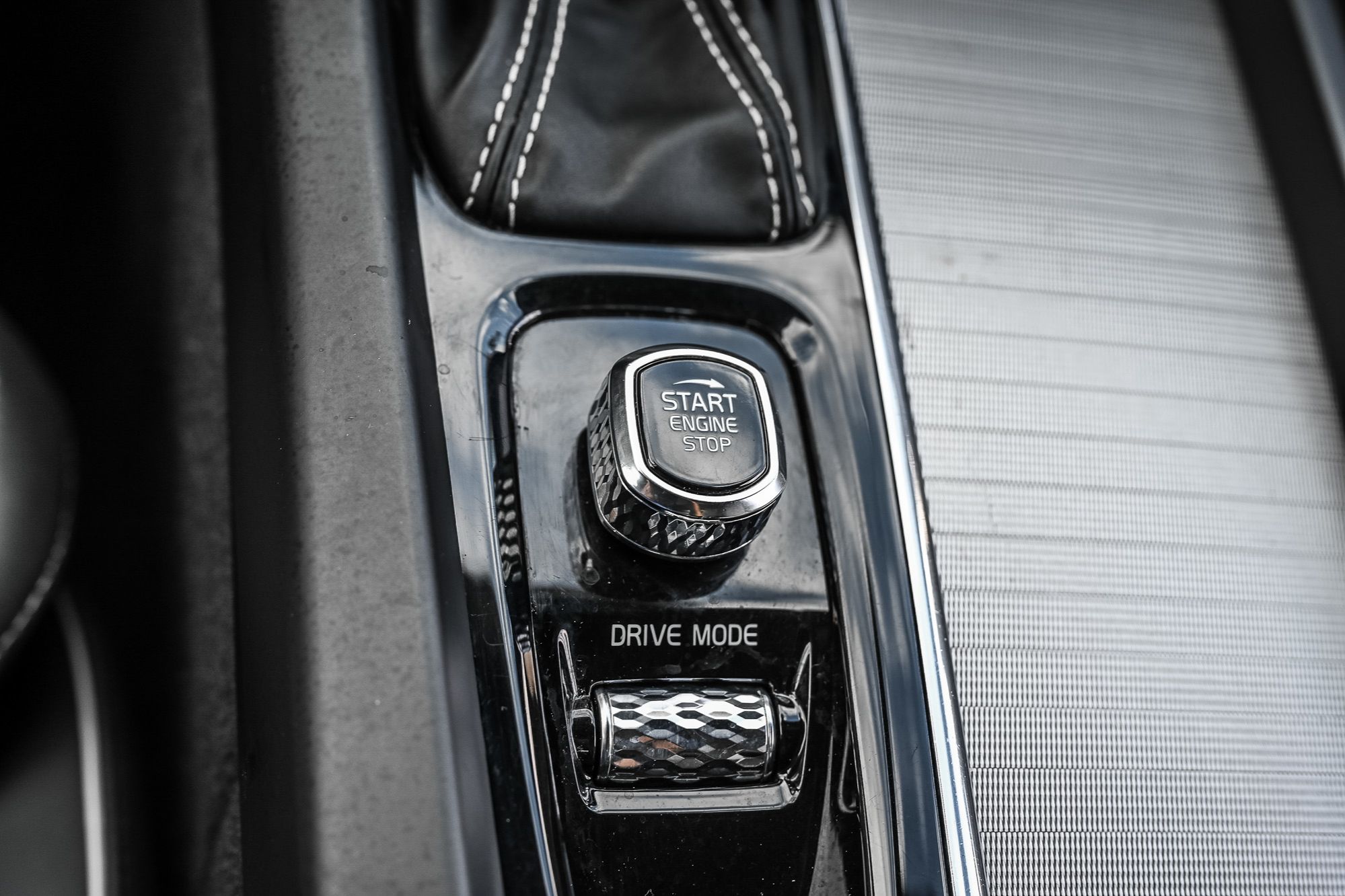 2021 Volvo XC60 in Pointe-Claire, Quebec