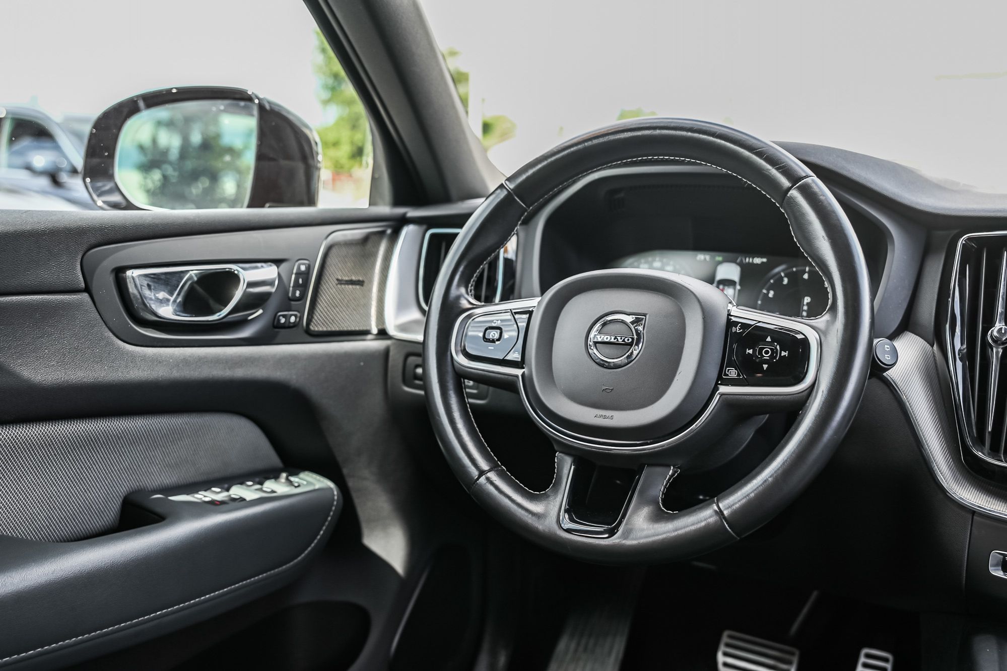 2021 Volvo XC60 in Pointe-Claire, Quebec