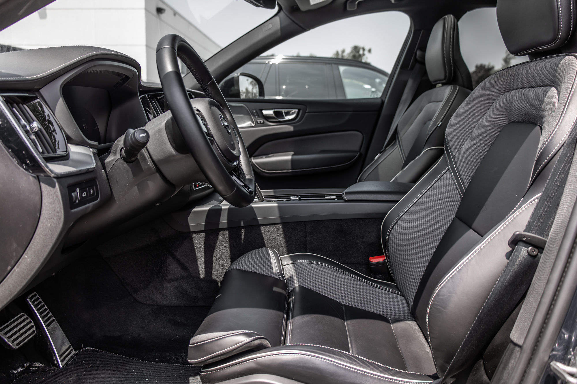 2022 Volvo XC60 in Pointe-Claire, Quebec