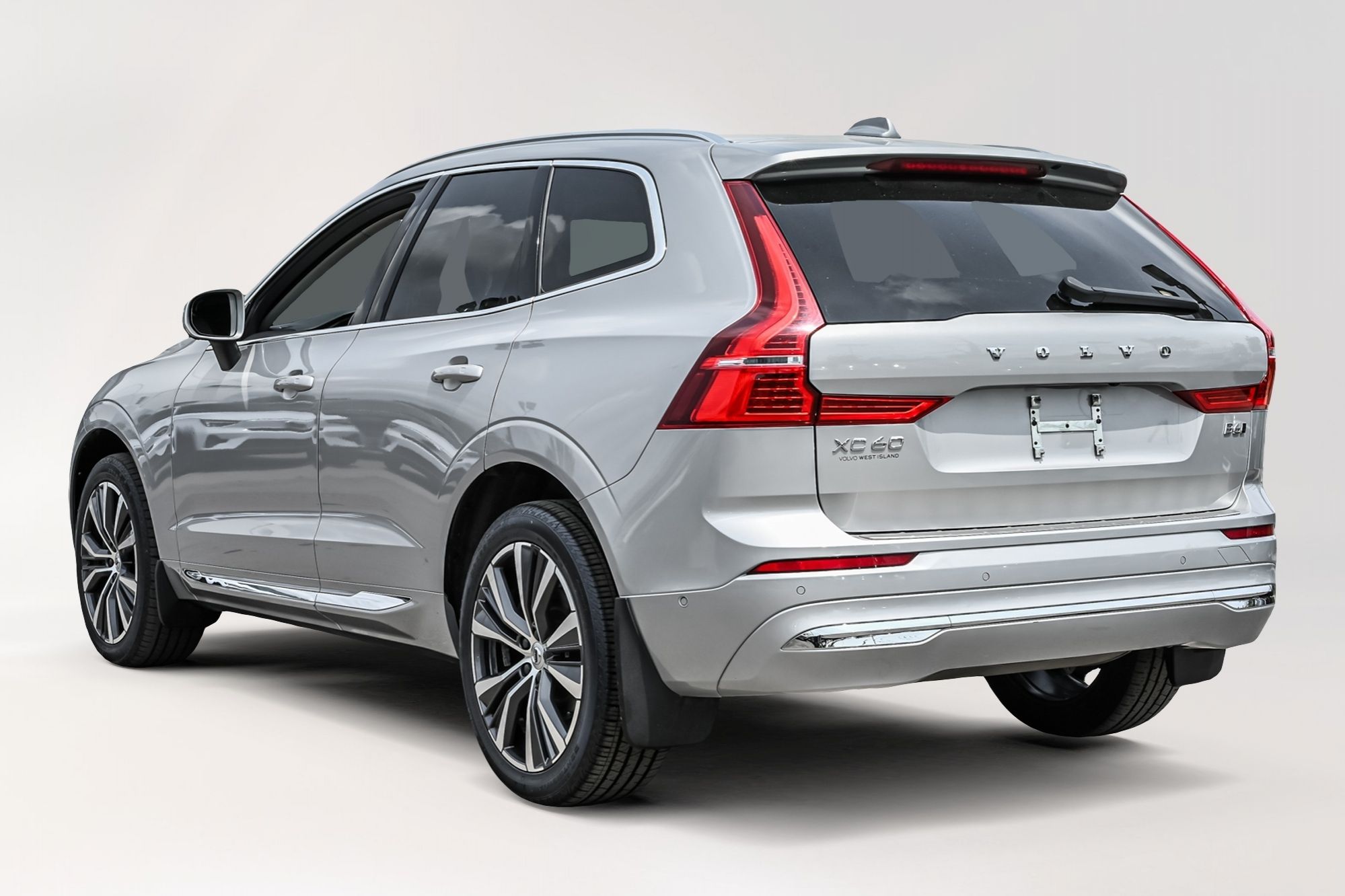 2022 Volvo XC60 in Pointe-Claire, Quebec