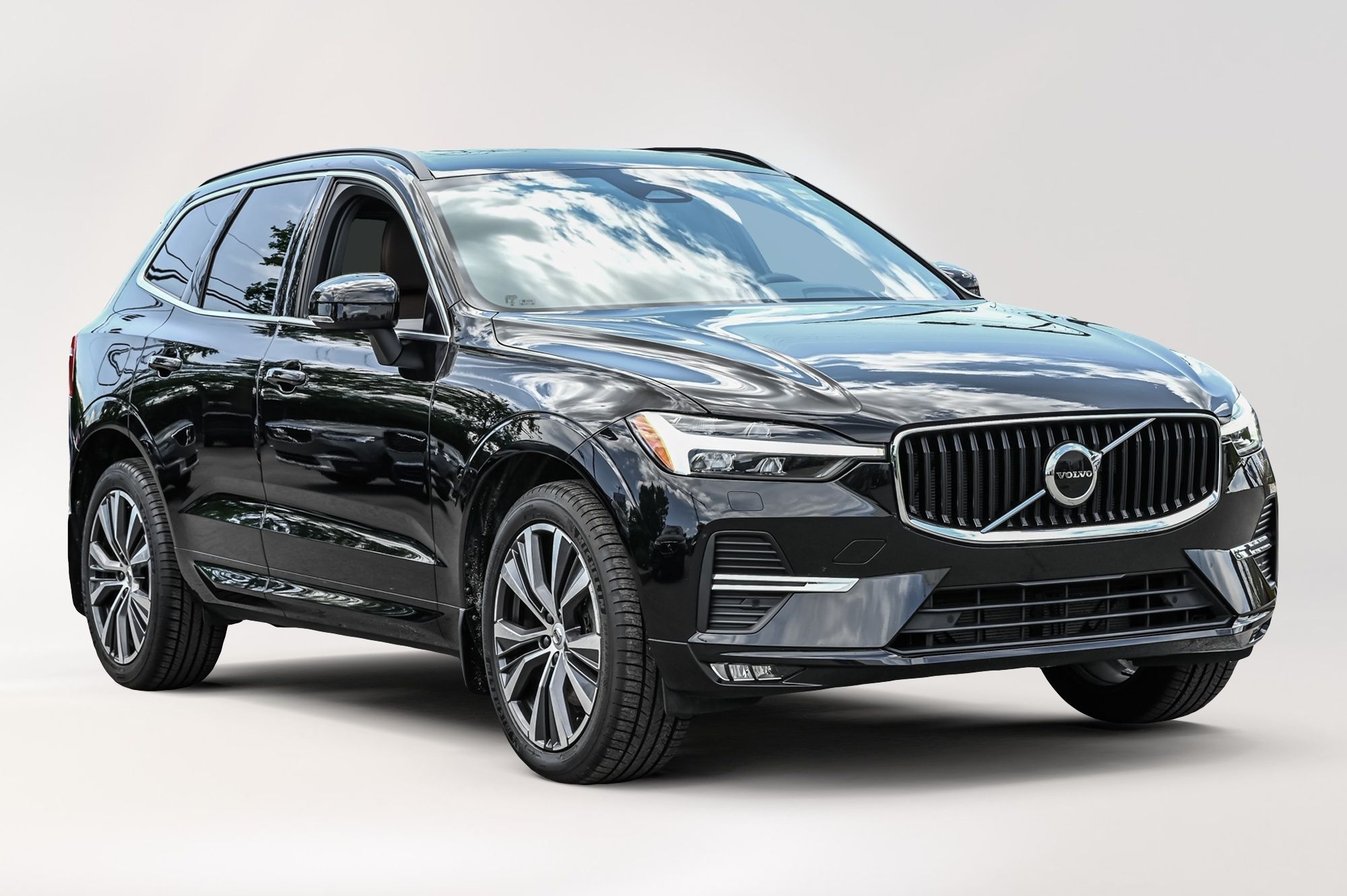 2022 Volvo XC60 in Pointe-Claire, Quebec