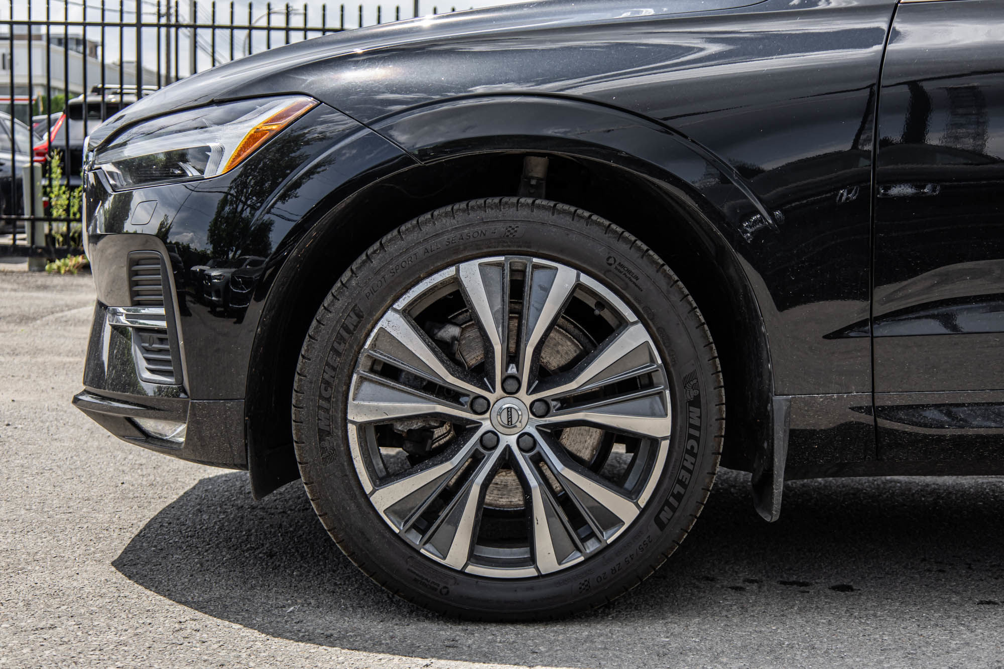 2022 Volvo XC60 in Pointe-Claire, Quebec