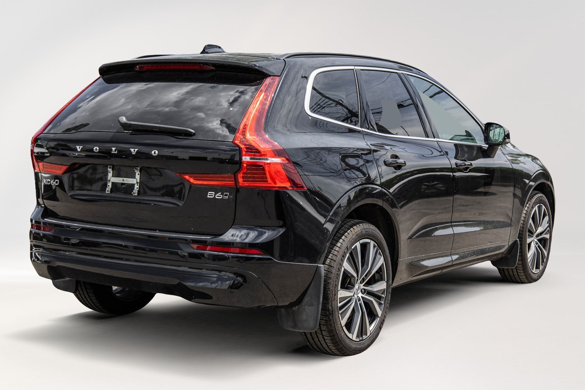 2022 Volvo XC60 in Pointe-Claire, Quebec
