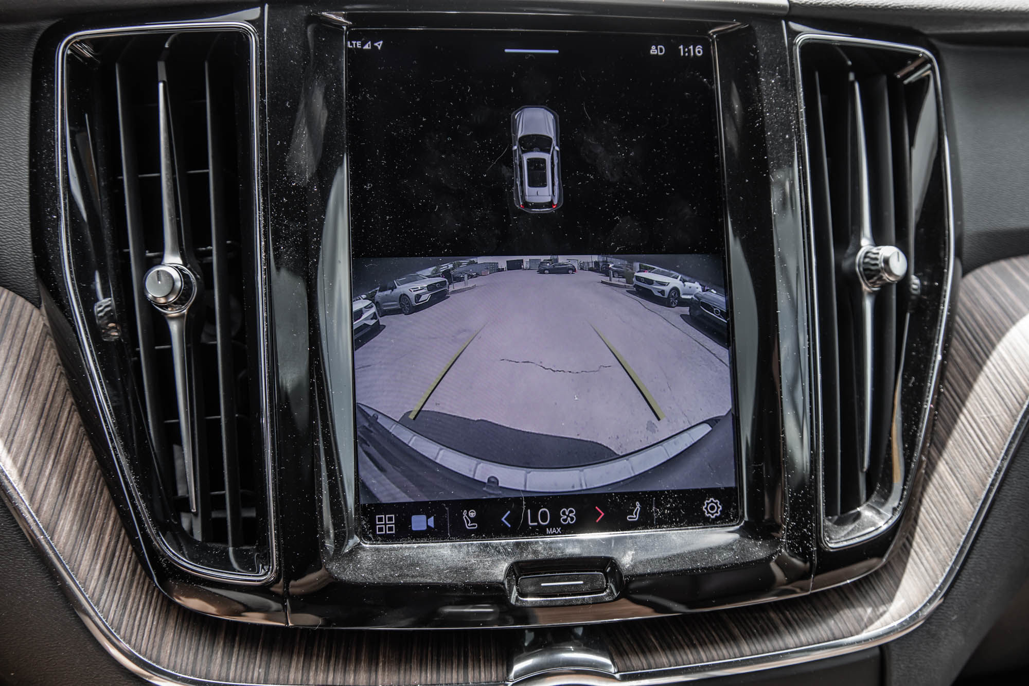 2022 Volvo XC60 in Pointe-Claire, Quebec