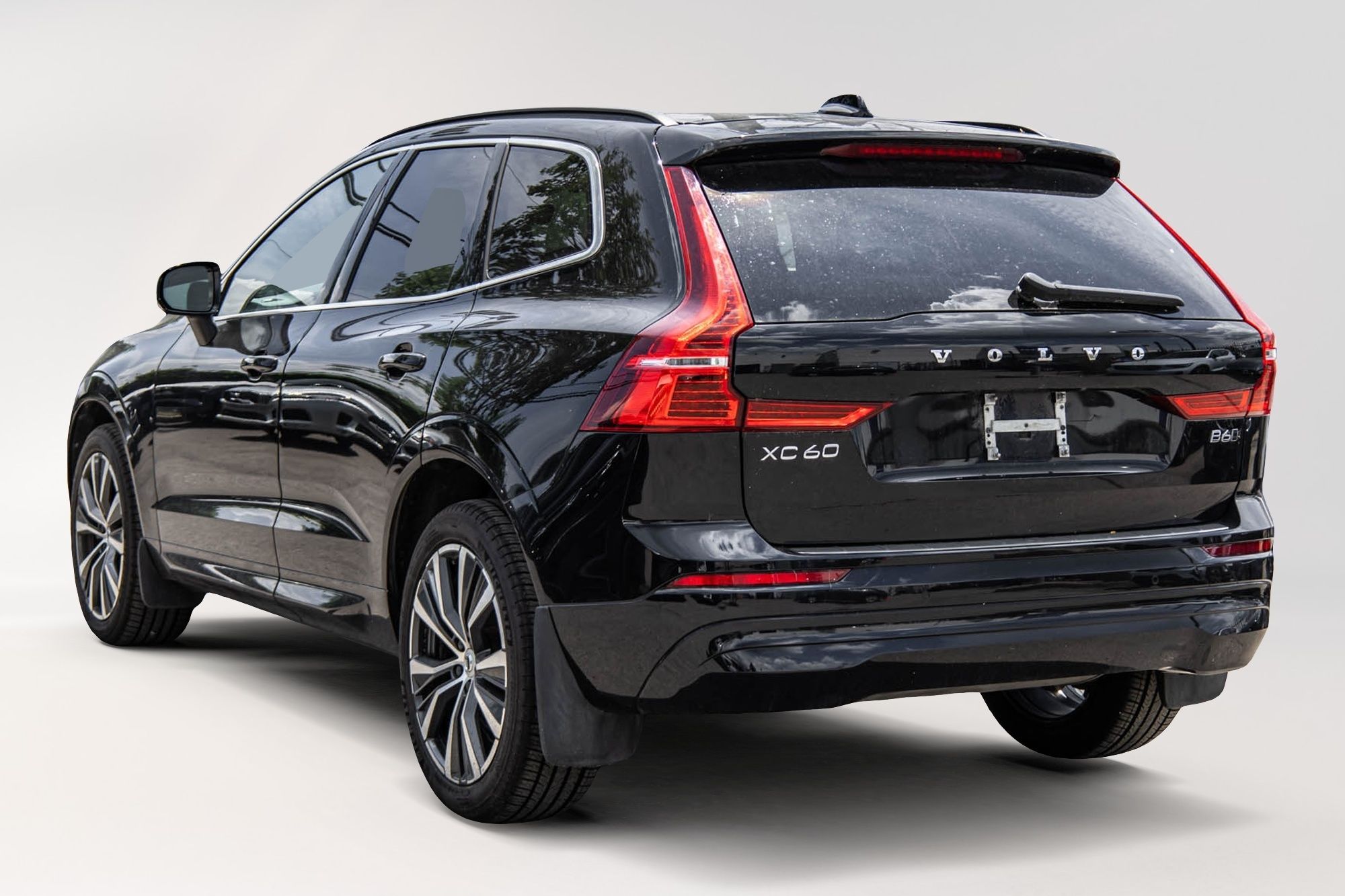 2022 Volvo XC60 in Pointe-Claire, Quebec