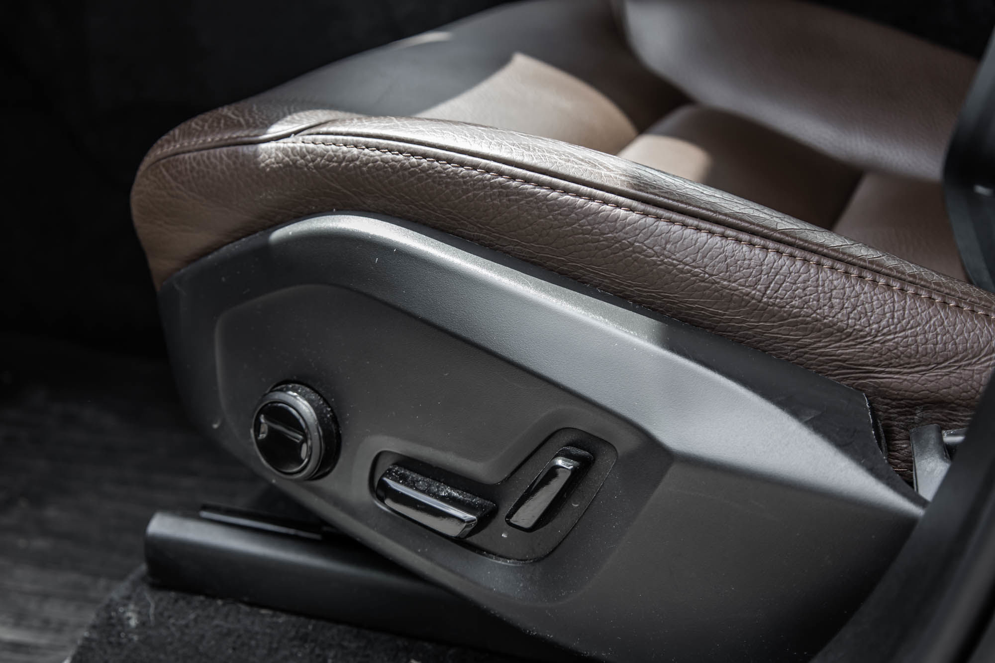 2022 Volvo XC60 in Pointe-Claire, Quebec