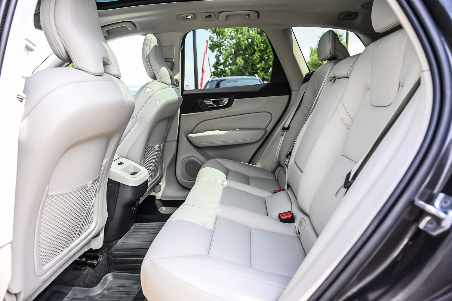 2022 Volvo XC60 in Pointe-Claire, Quebec