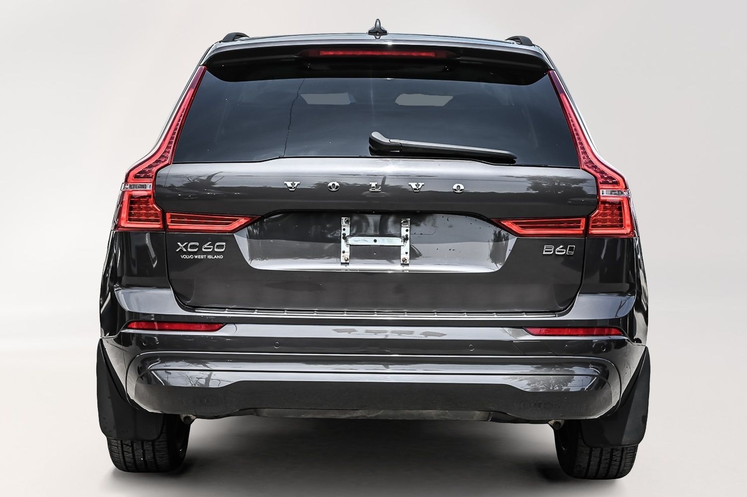 2022 Volvo XC60 in Pointe-Claire, Quebec