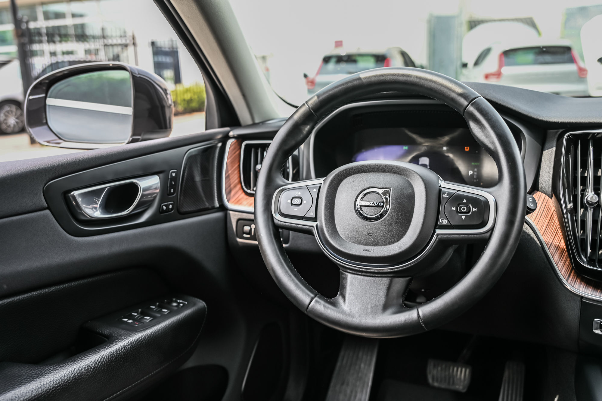 2022 Volvo XC60 in Pointe-Claire, Quebec