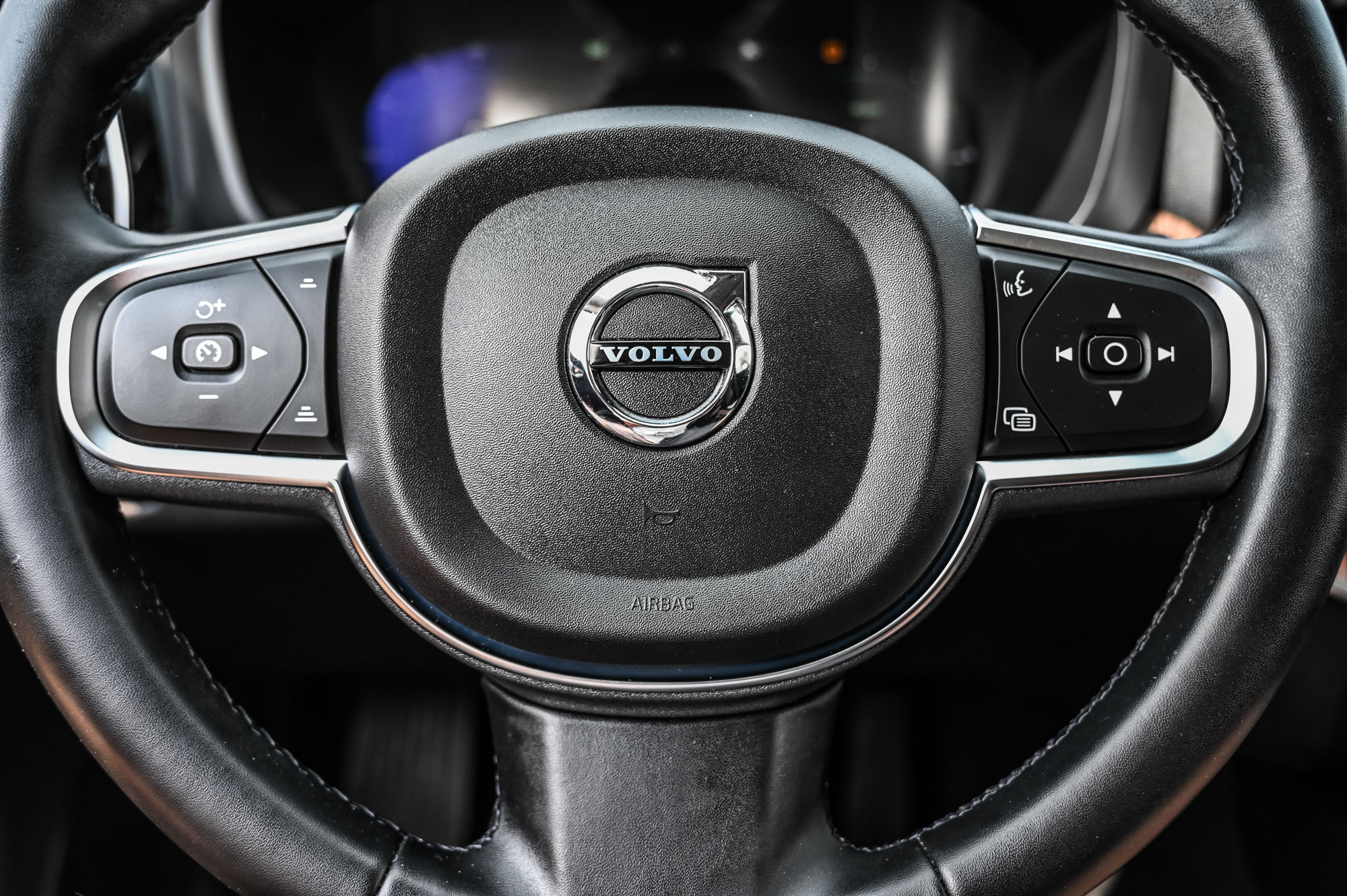 2022 Volvo XC60 in Pointe-Claire, Quebec