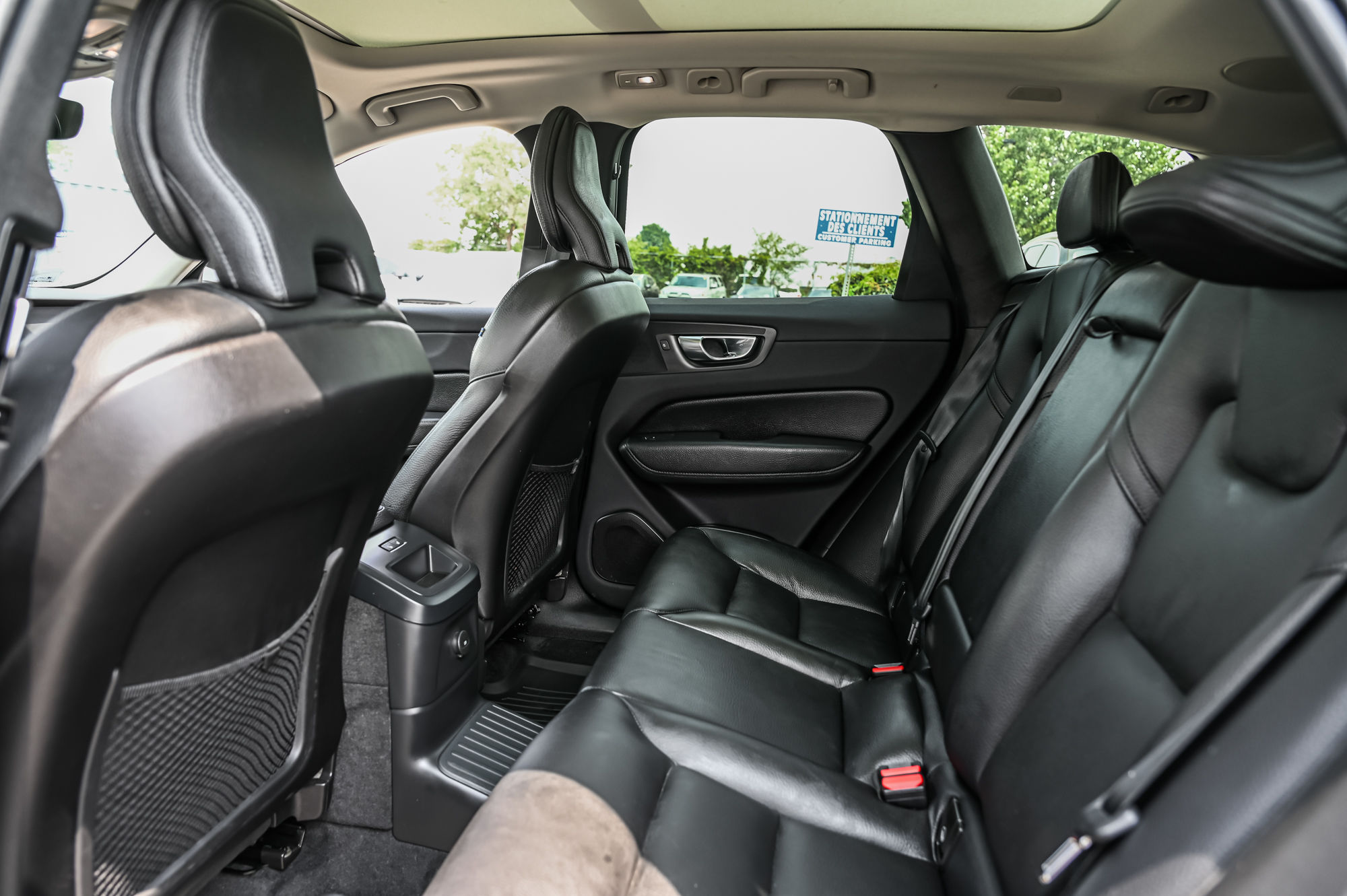 2022 Volvo XC60 in Pointe-Claire, Quebec