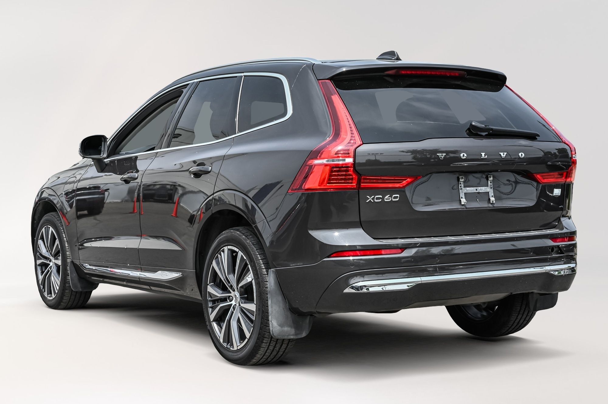 2022 Volvo XC60 in Pointe-Claire, Quebec