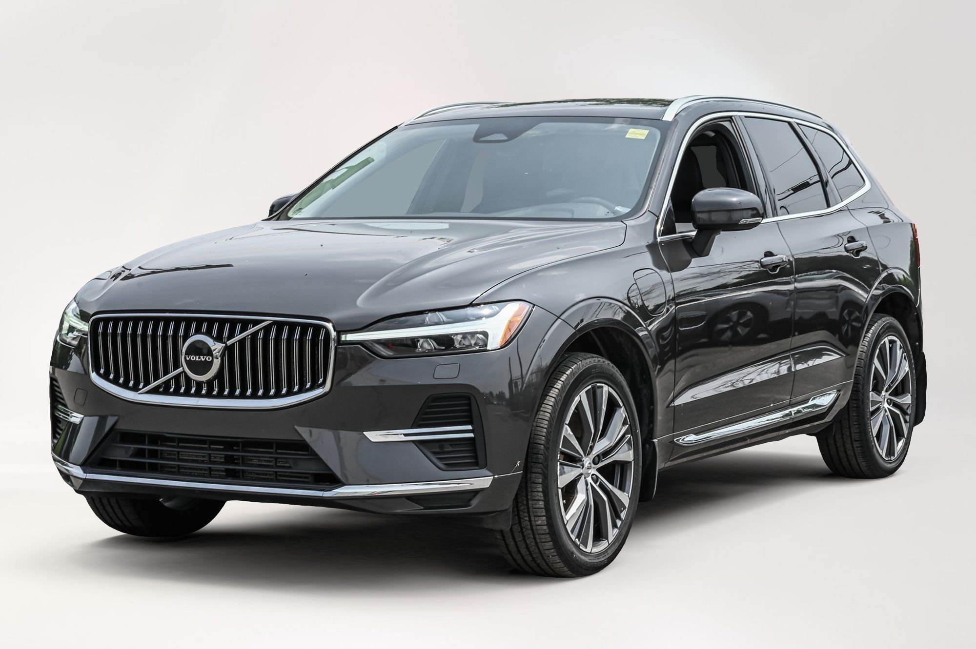 2022 Volvo XC60 in Pointe-Claire, Quebec