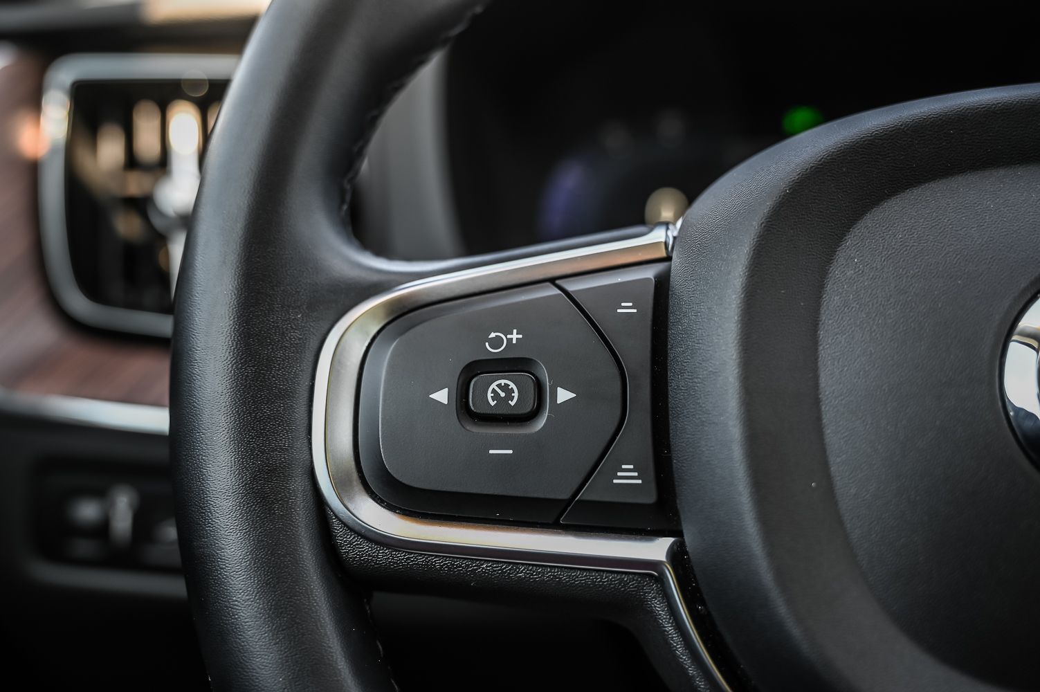 Volvo XC60  2022 à Pointe-Claire, Québec
