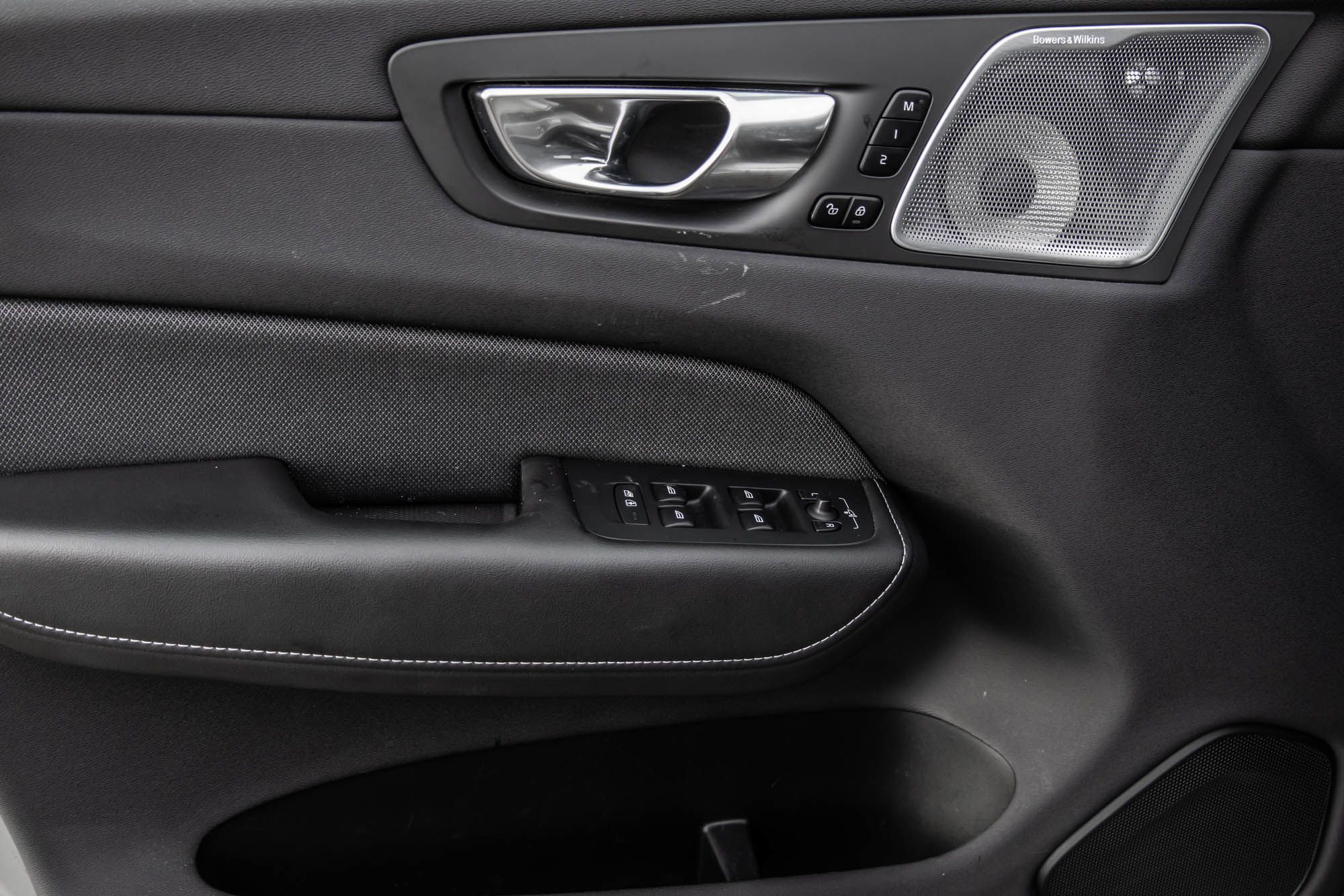 2022 Volvo XC60 in Pointe-Claire, Quebec