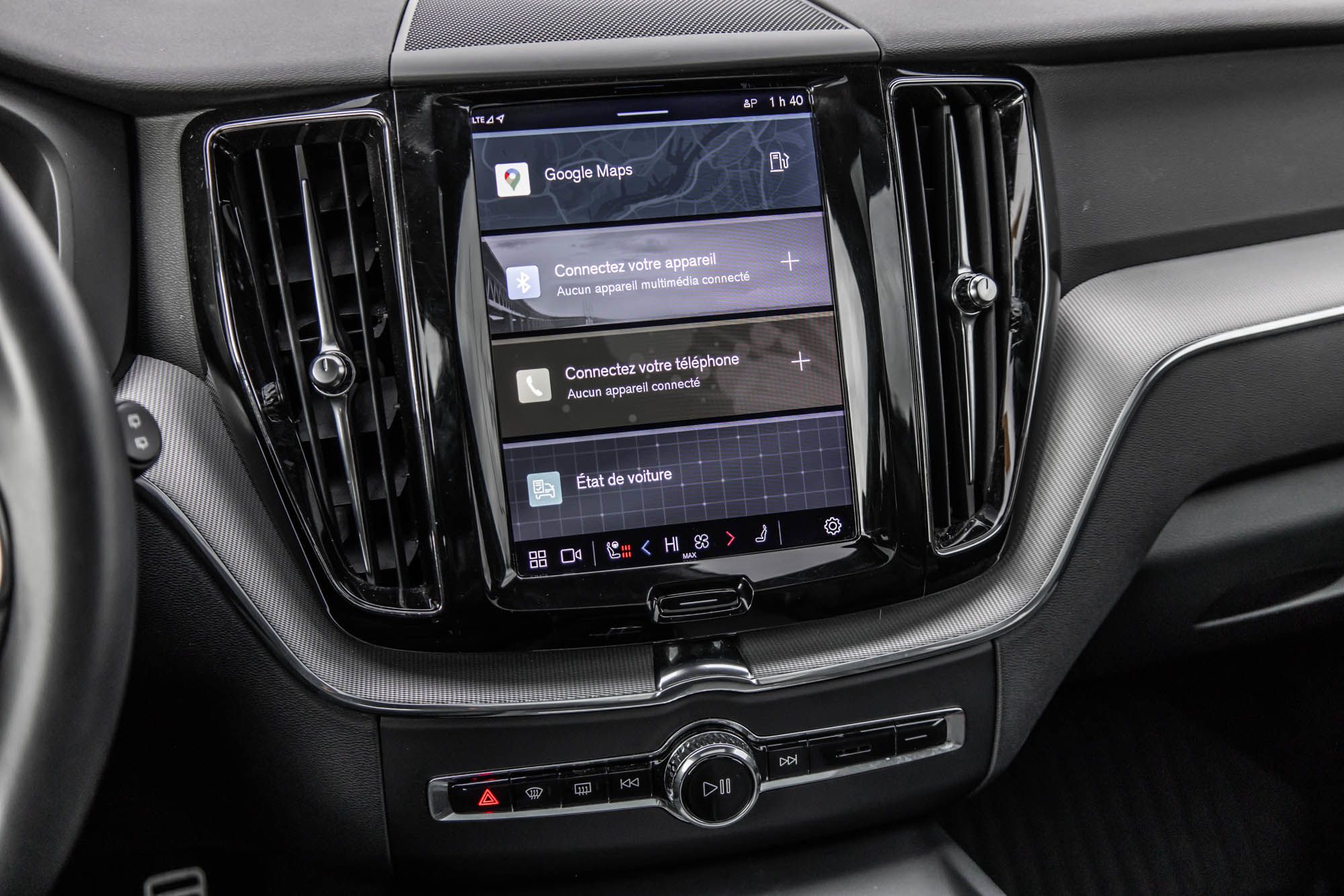 2022 Volvo XC60 in Pointe-Claire, Quebec