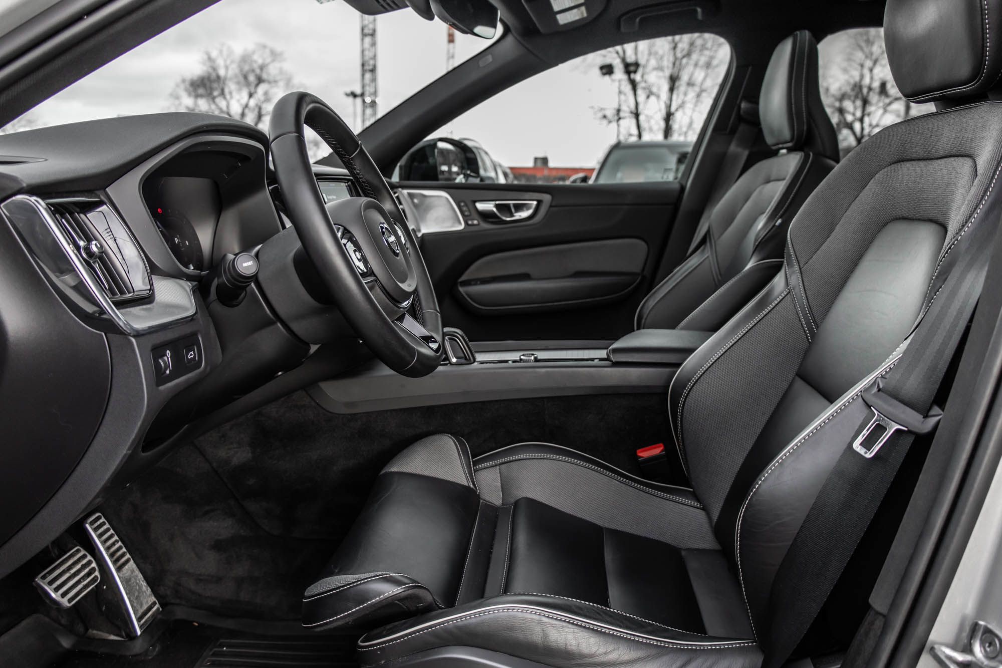 2022 Volvo XC60 in Pointe-Claire, Quebec