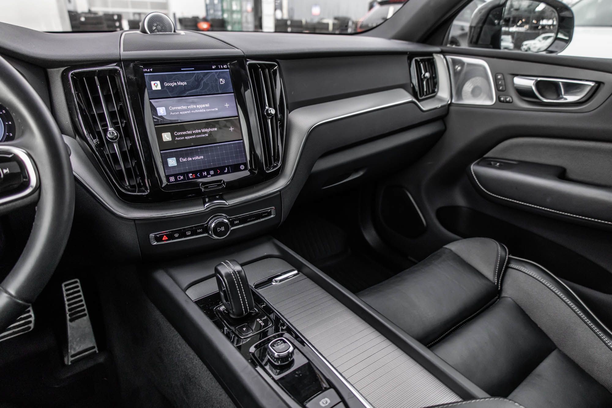 2022 Volvo XC60 in Pointe-Claire, Quebec