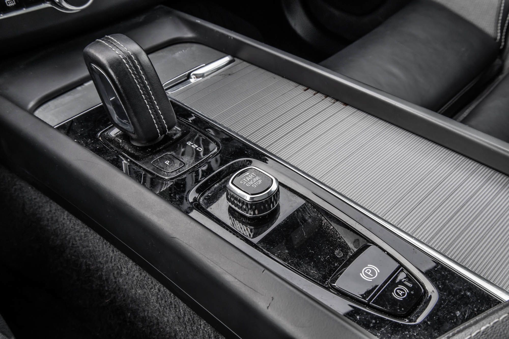 2022 Volvo XC60 in Pointe-Claire, Quebec