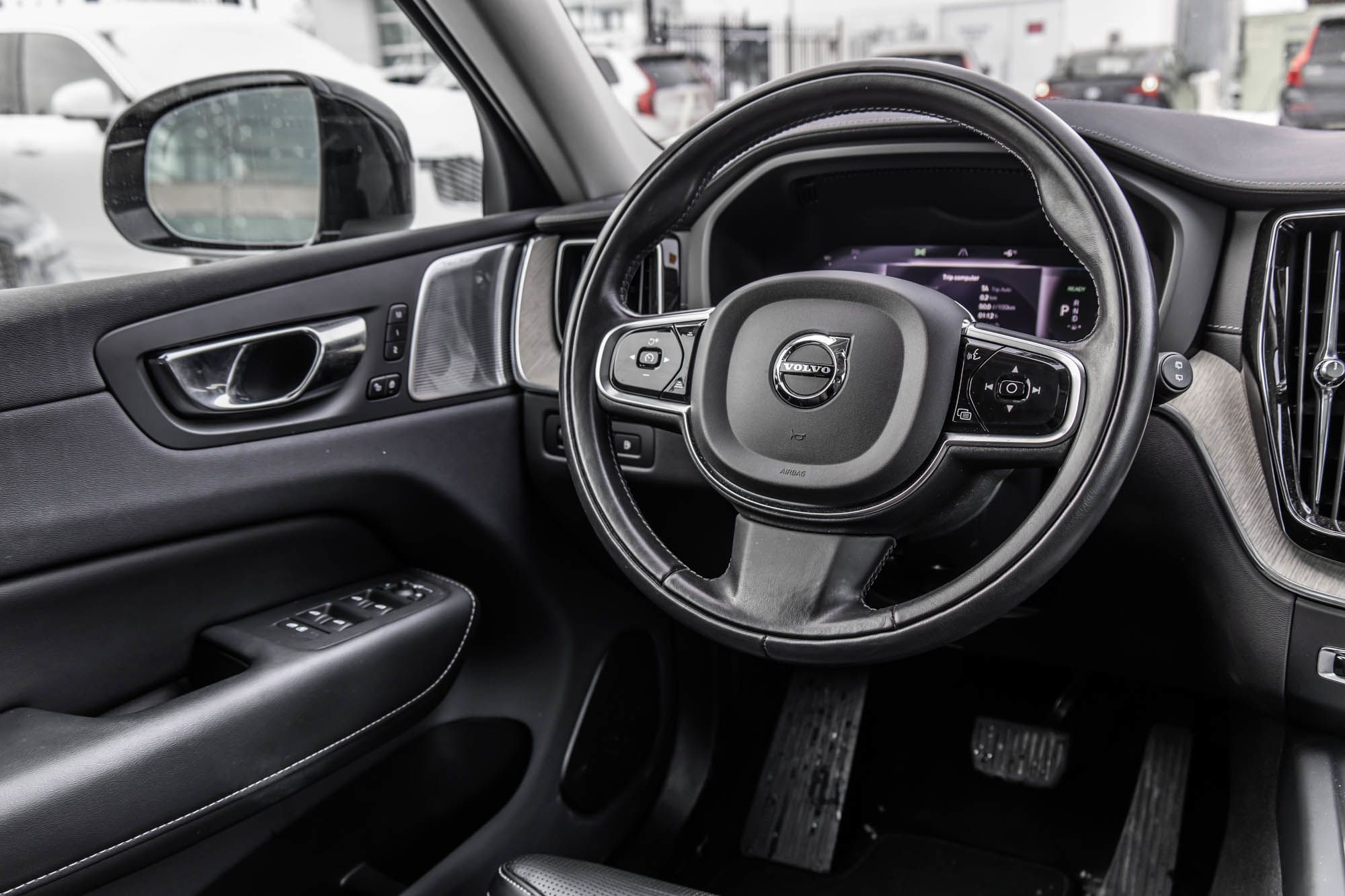 2022 Volvo XC60 in Pointe-Claire, Quebec