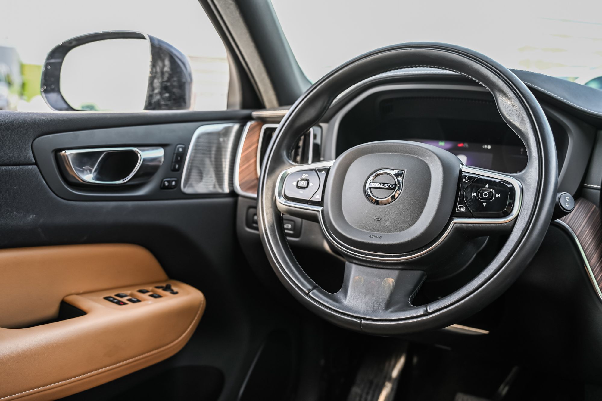 2022 Volvo XC60 in Pointe-Claire, Quebec