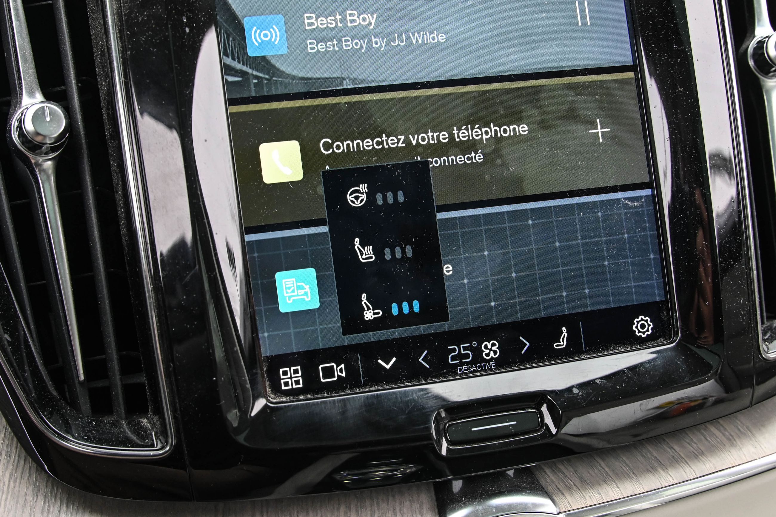 Volvo XC60  2022 à Pointe-Claire, Québec