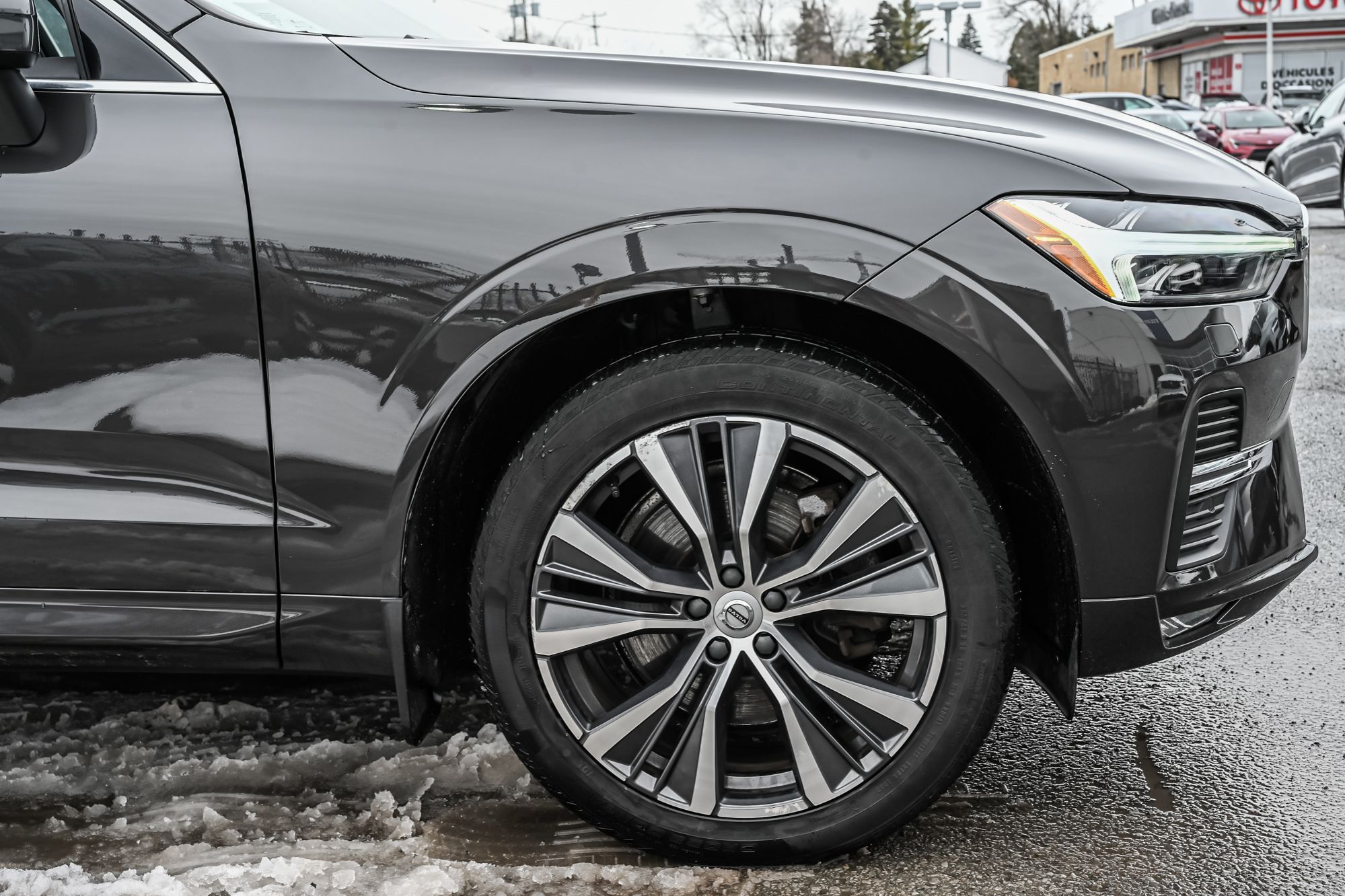 Volvo XC60  2022 à Pointe-Claire, Québec