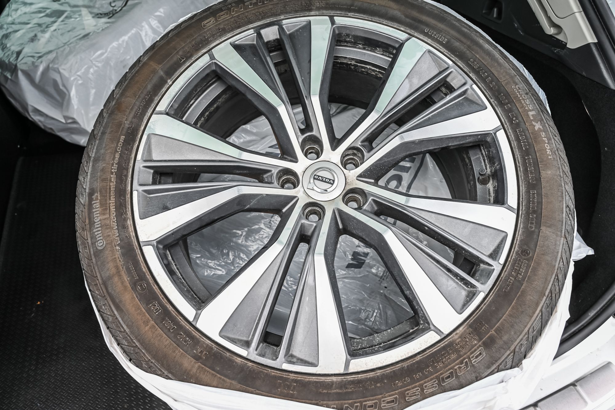 Volvo XC60  2022 à Pointe-Claire, Québec