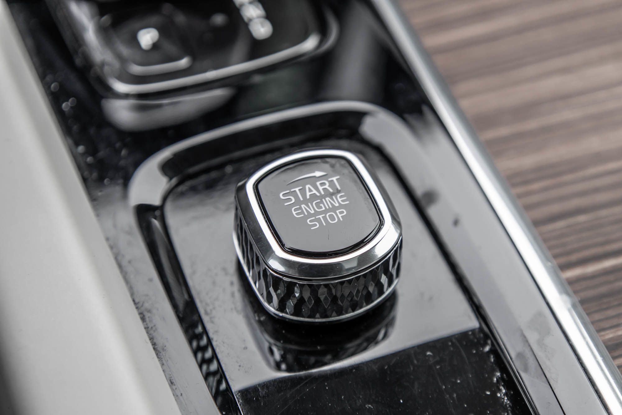 Volvo XC60  2022 à Pointe-Claire, Québec