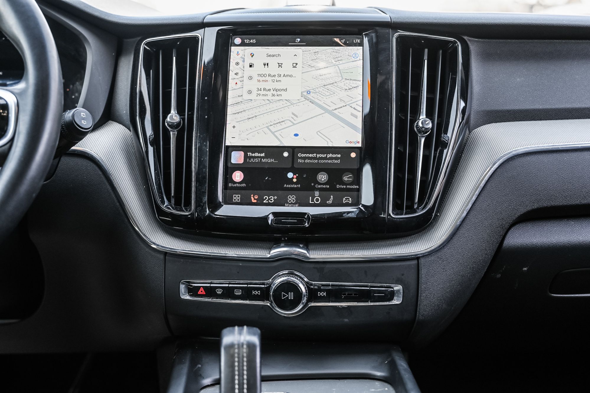 Volvo XC60  2022 à Pointe-Claire, Québec