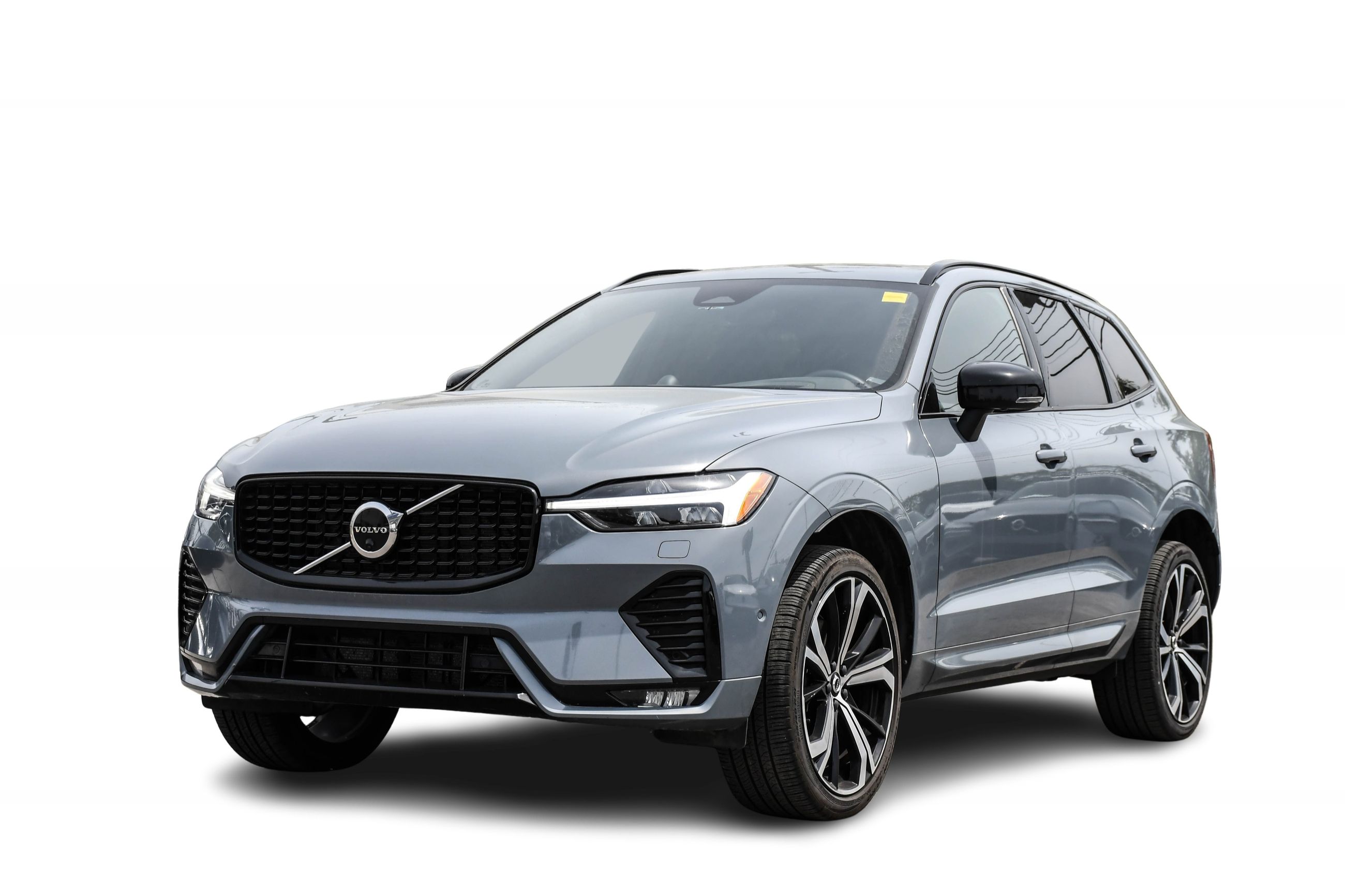 2022 Volvo XC60 B6 AWD R-Design