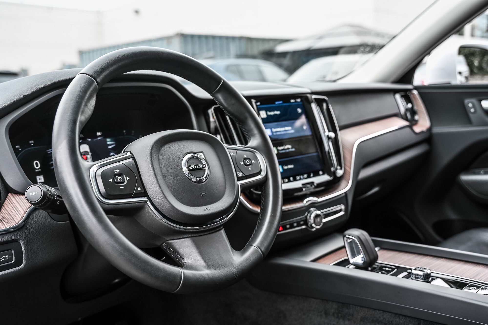Volvo XC60  2022 à Pointe-Claire, Québec