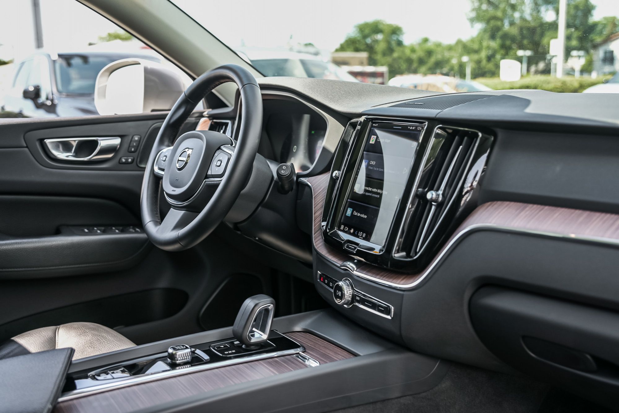 2022 Volvo XC60 in Pointe-Claire, Quebec