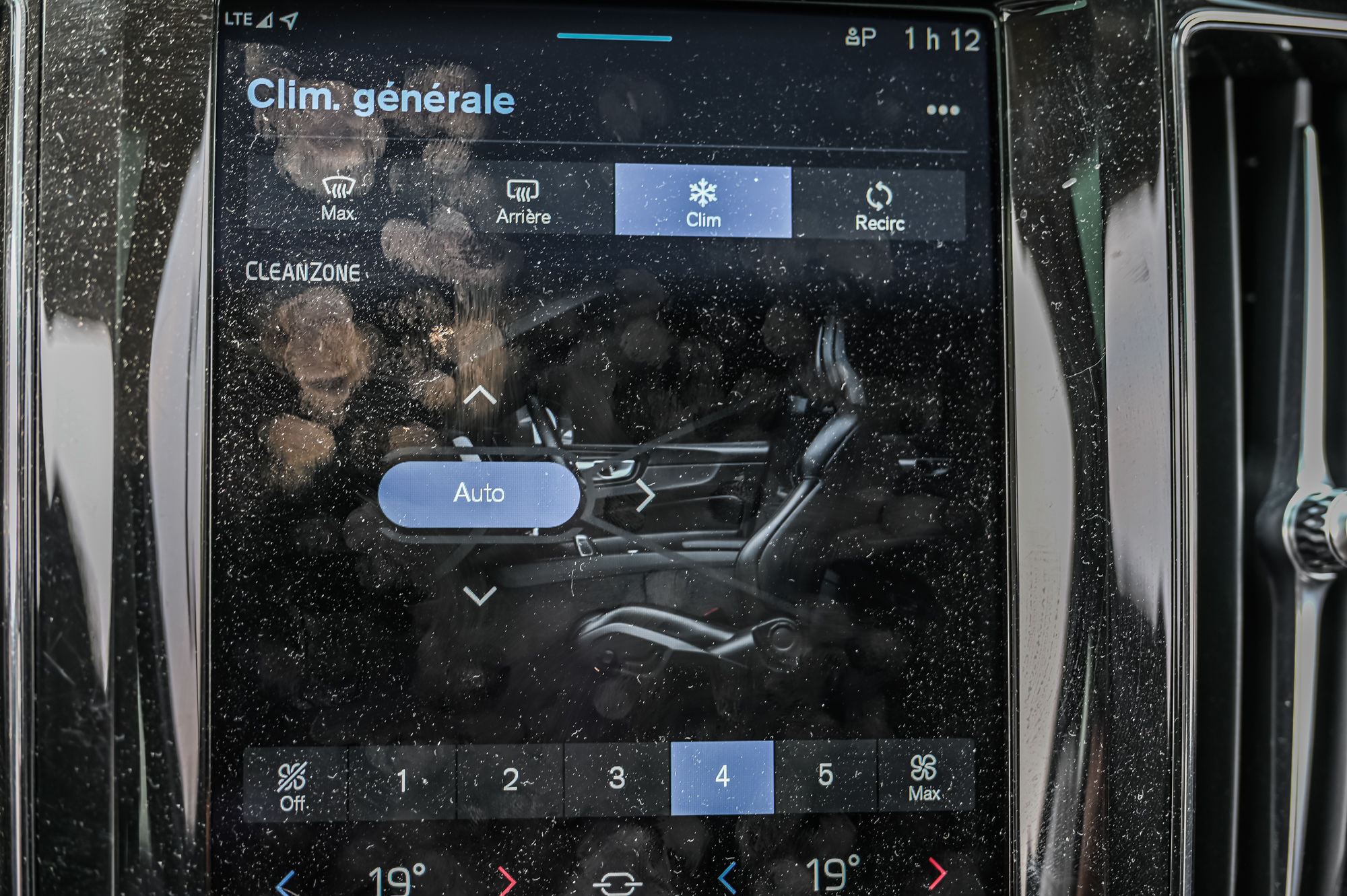 2023 Volvo XC60 in Pointe-Claire, Quebec