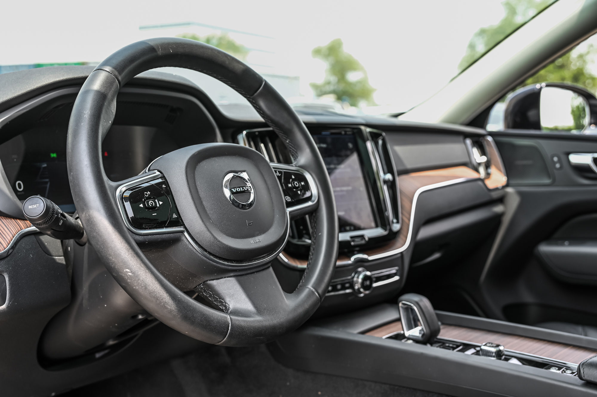 2023 Volvo XC60 in Pointe-Claire, Quebec