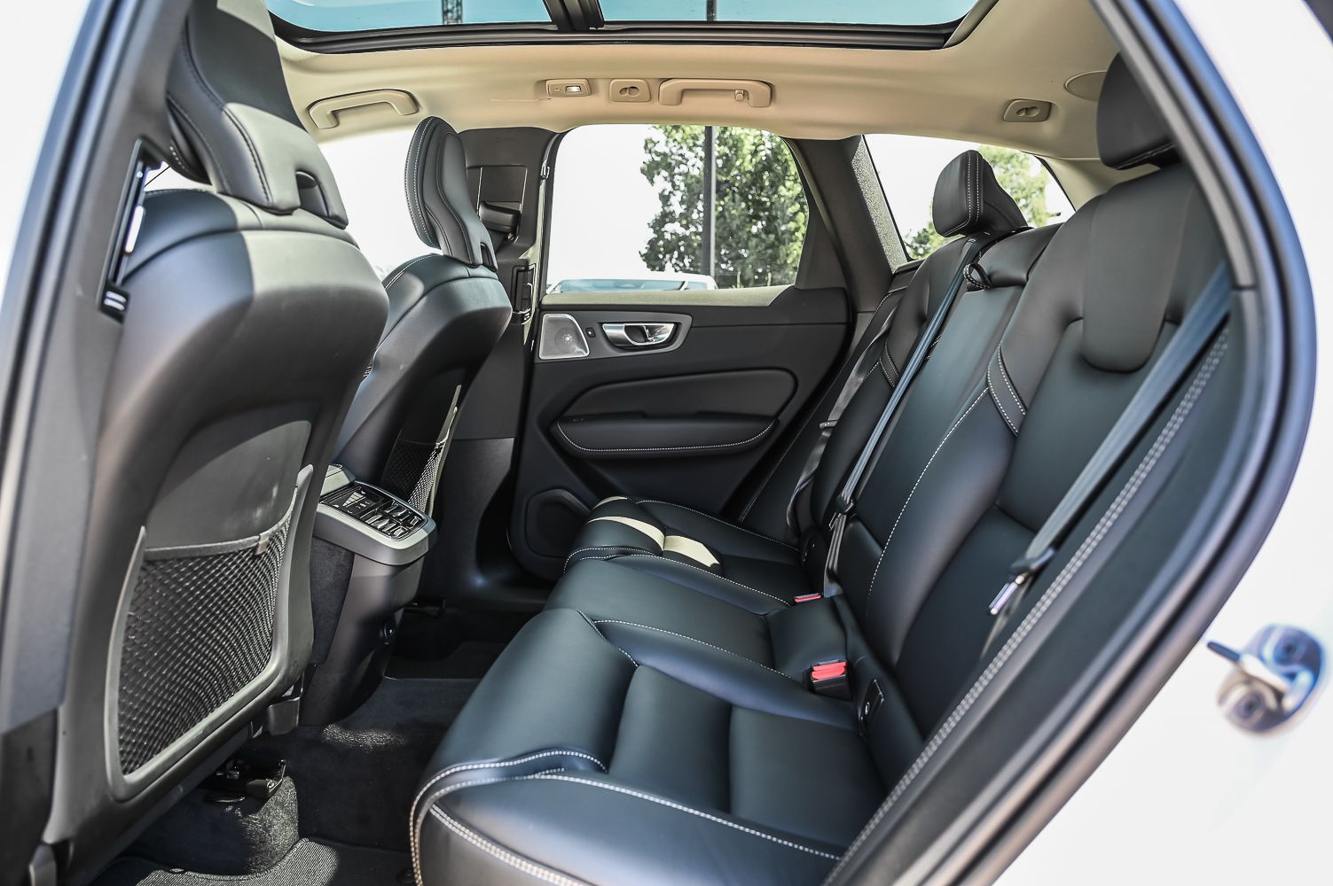 2023 Volvo XC60 in Pointe-Claire, Quebec