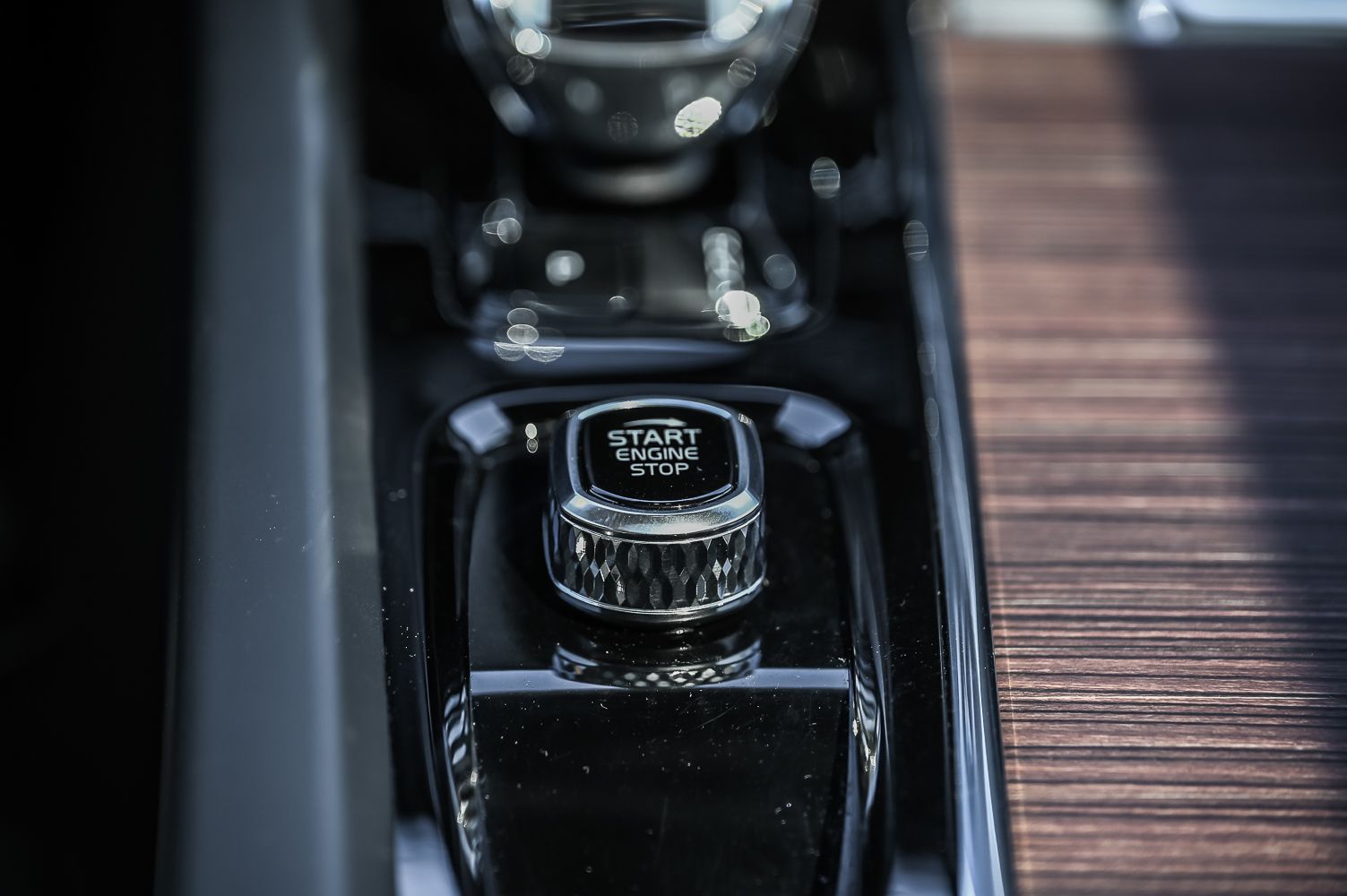 2023 Volvo XC60 in Pointe-Claire, Quebec