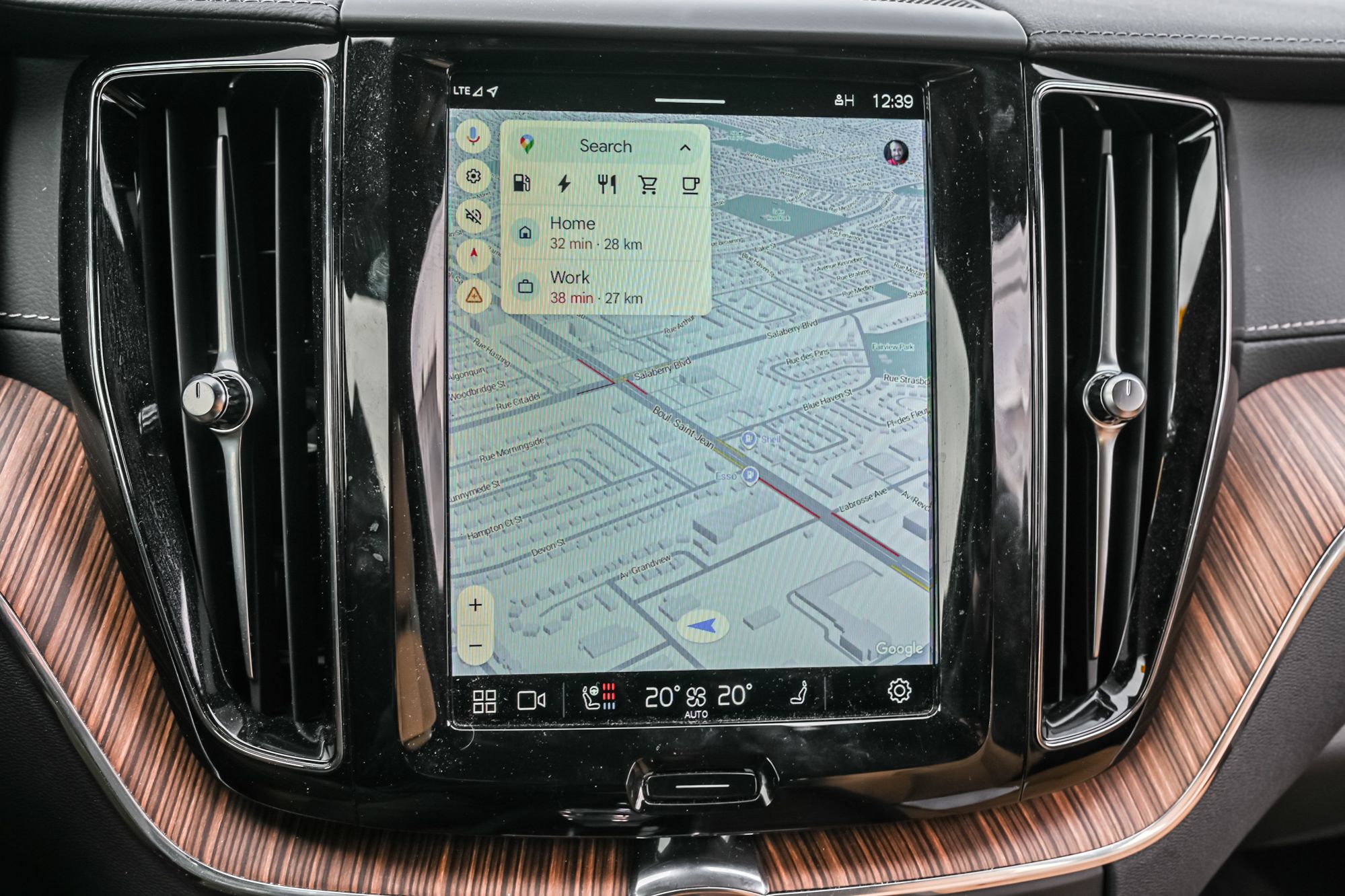 2023 Volvo XC60 in Pointe-Claire, Quebec