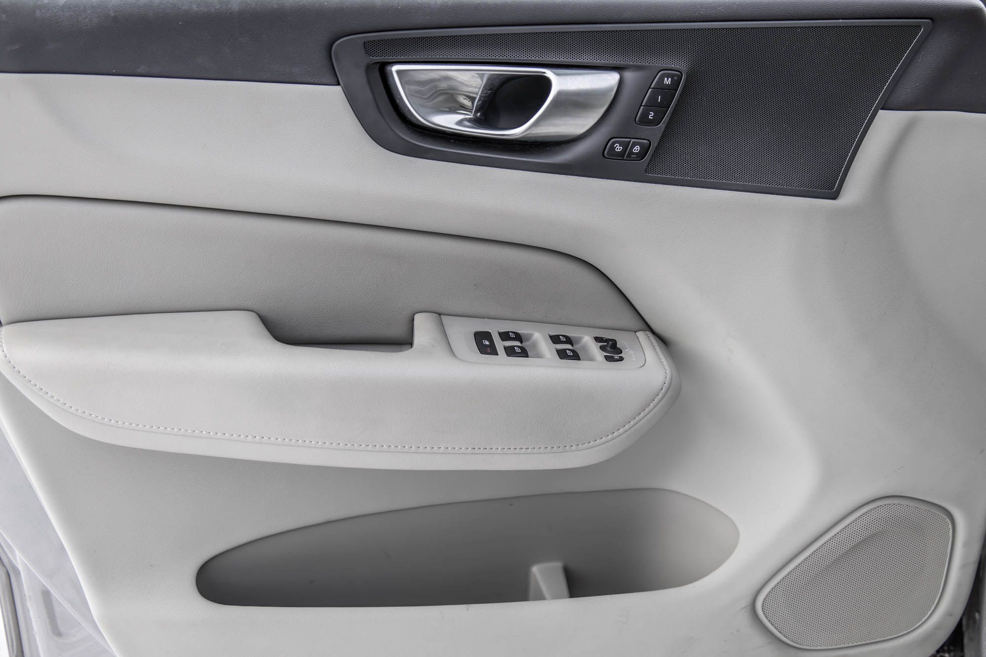 Volvo XC60  2023 à Pointe-Claire, Québec